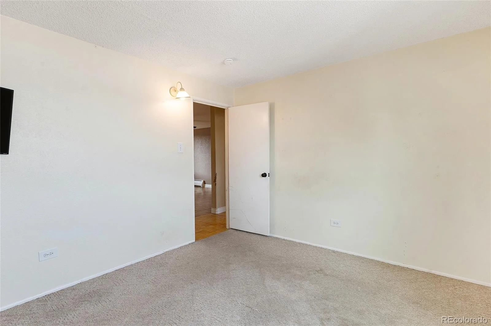 10165 W 25th Avenue #103 Lakewood CO 80215 | MLS #REC5631281 08102026155304 1600 8