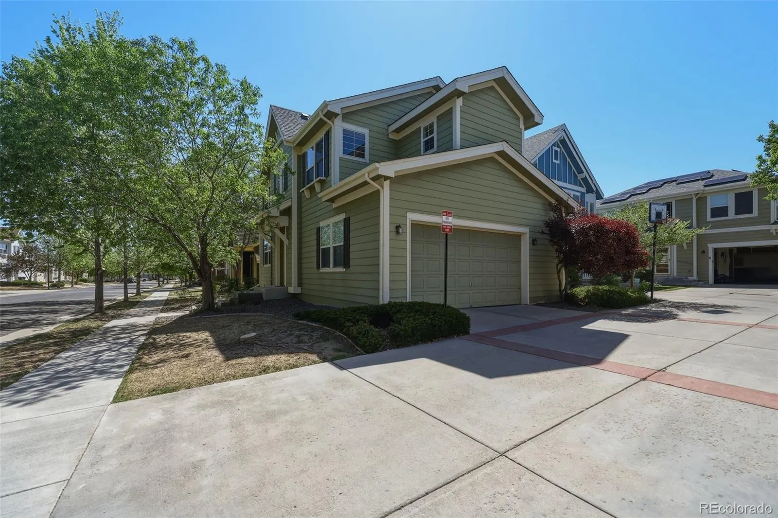 3800 Red Deer Trail Broomfield CO 80020 MLS #REC5631597 05072026185437 1600 19