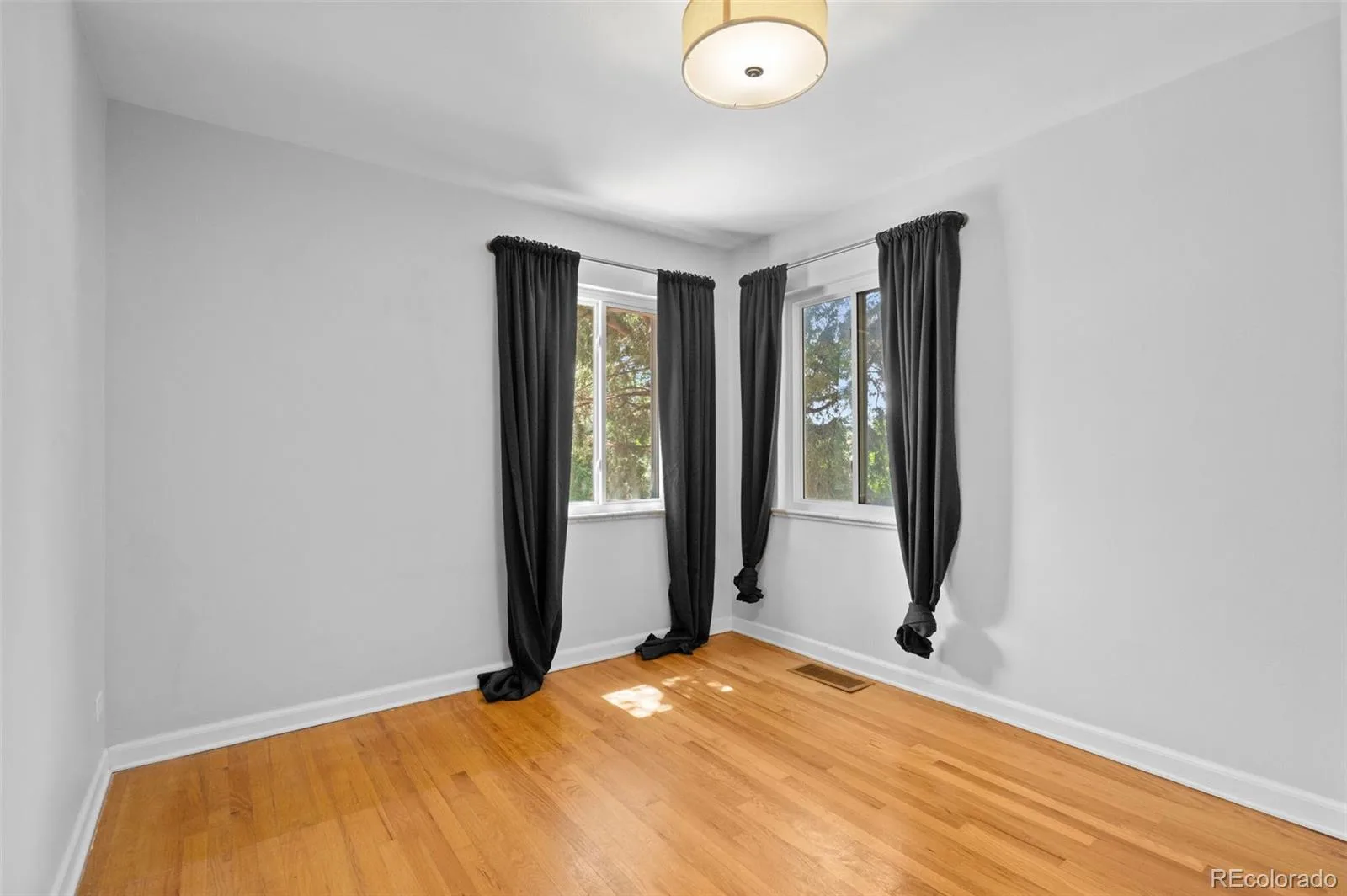 4840 W 30th Avenue Denver CO 80212 | MLS #REC5633943 08232026235613 1600 13