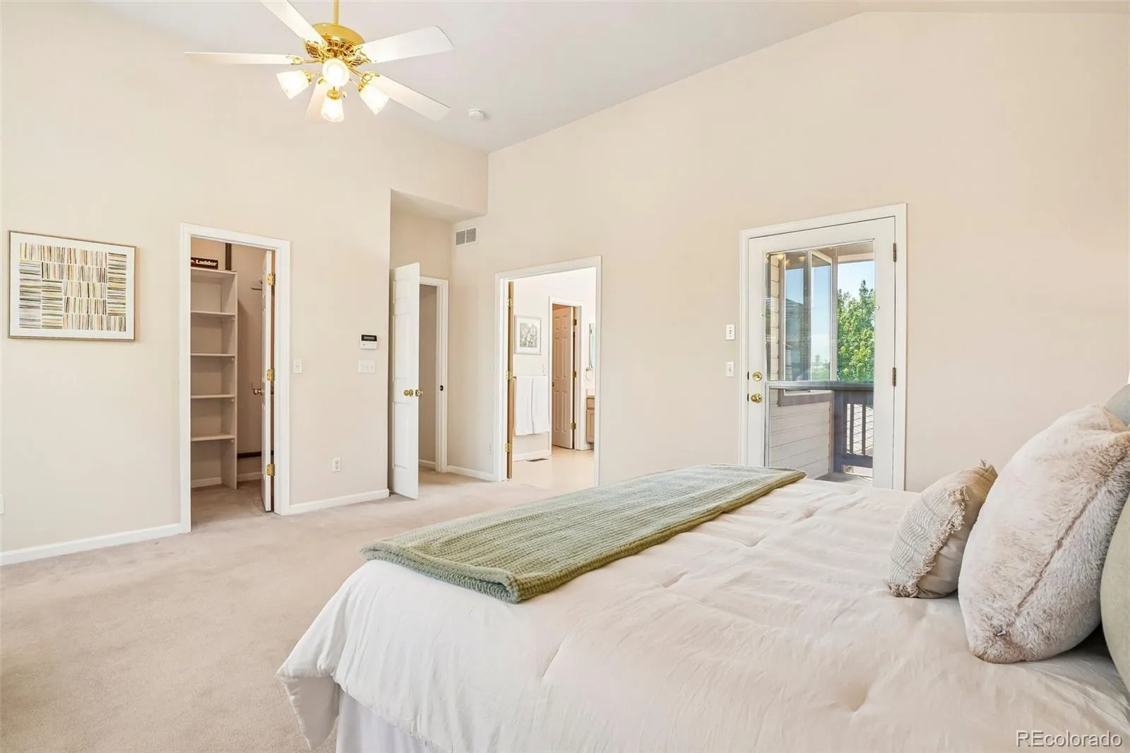 15732 W 72nd Circle Arvada CO 80007 MLS #REC5634083 06232026162139 1600 21