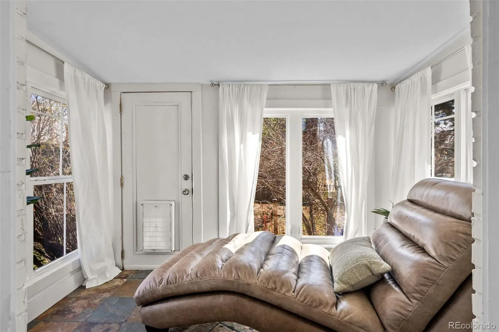 03202026022219 1600 10