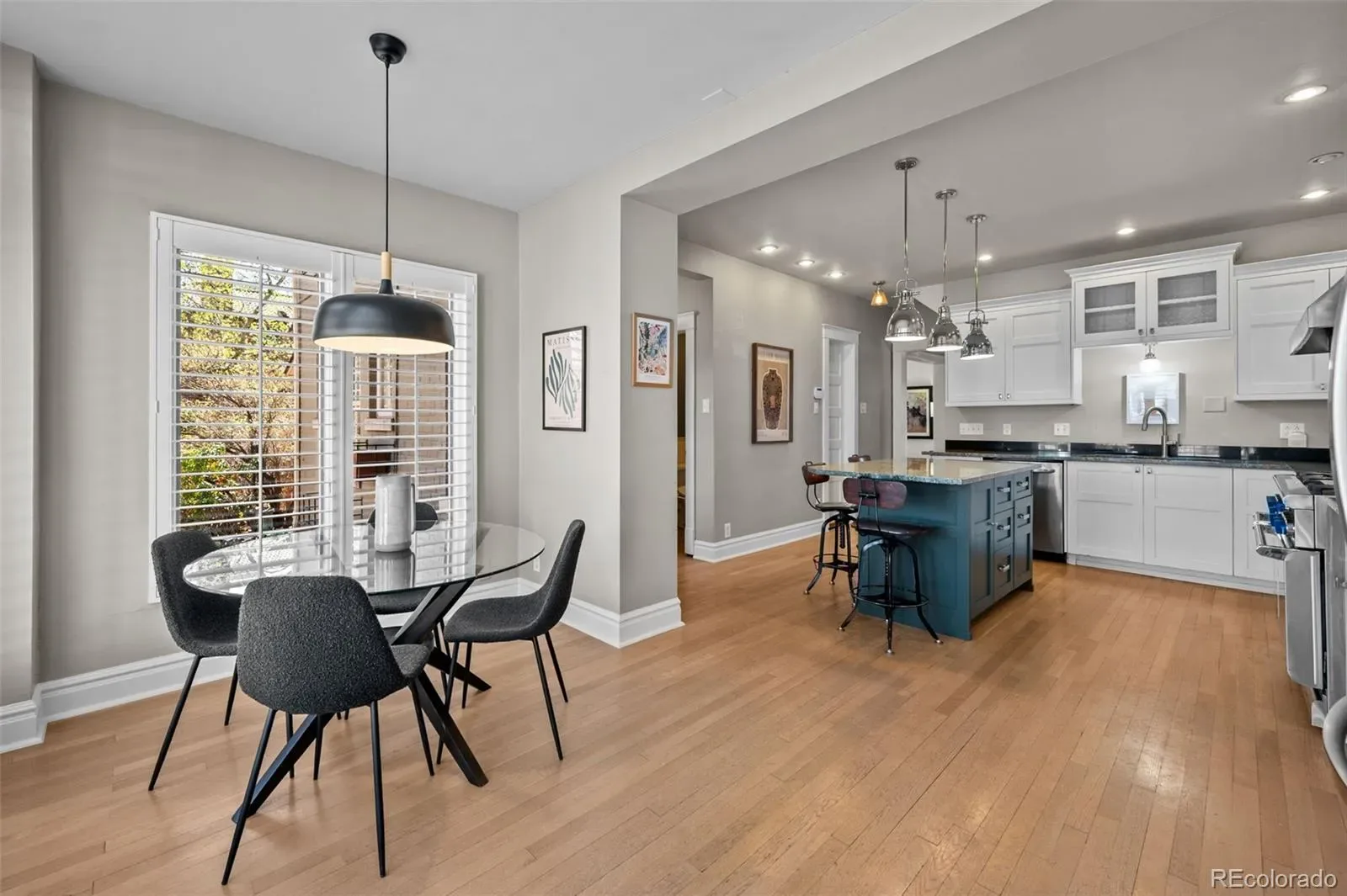 03202026022219 1600 16