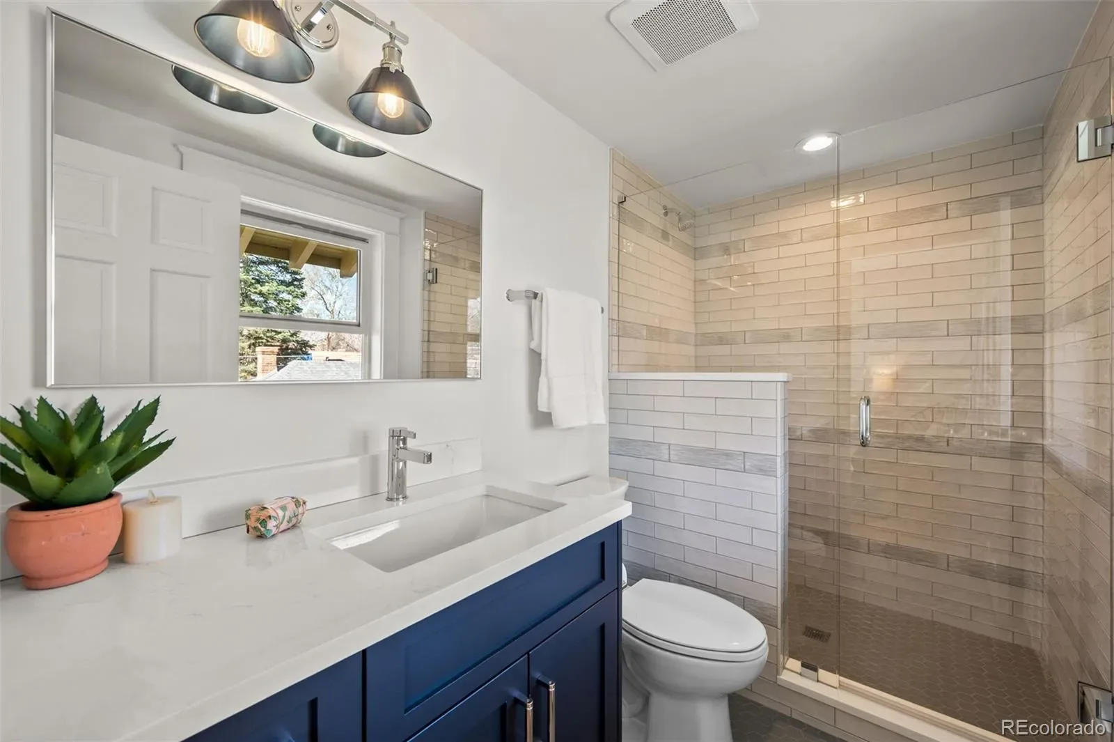 03202026022219 1600 25