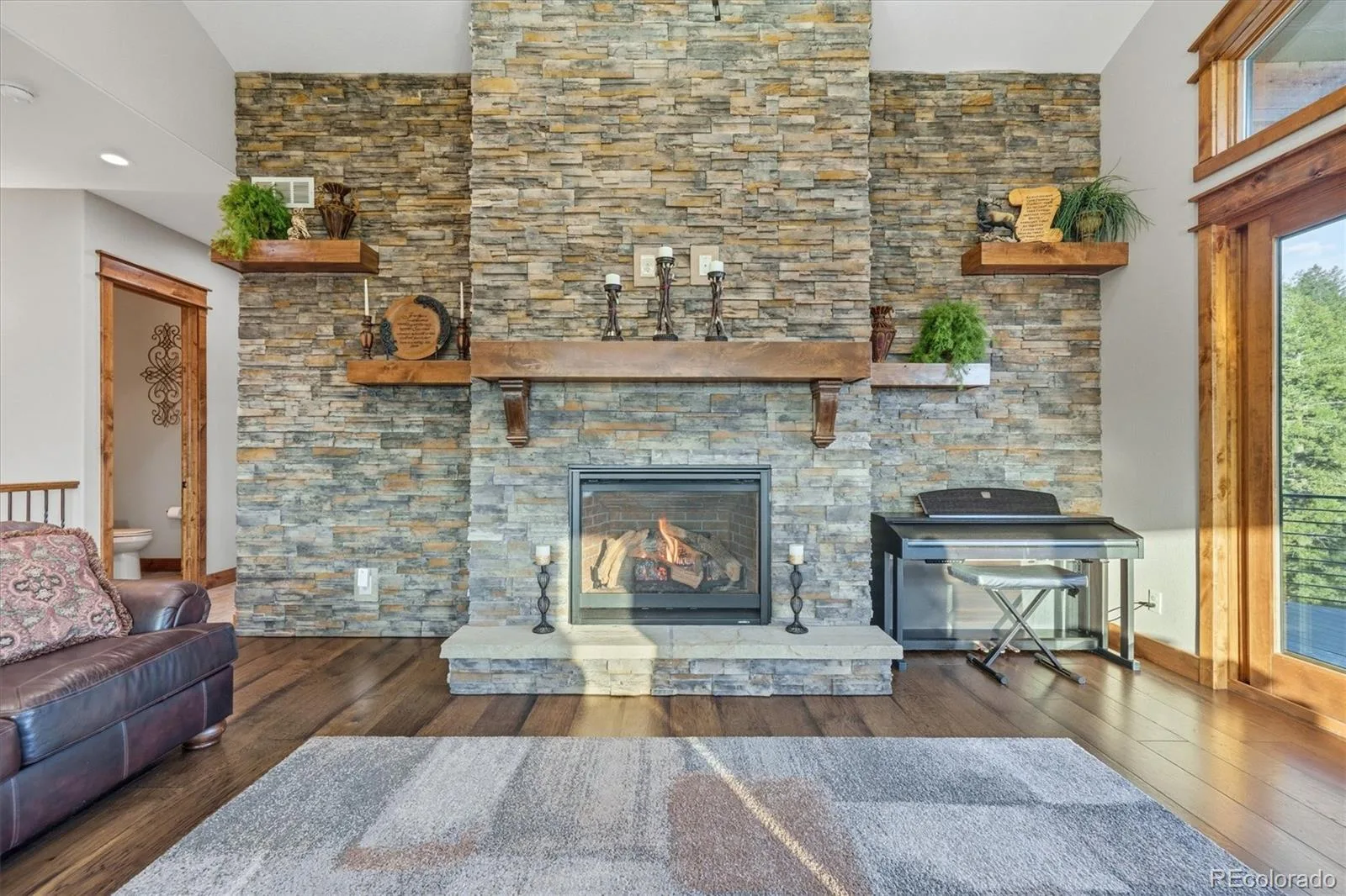 26487 Bell Park Drive Evergreen CO 80439 | MLS #REC5635980 08032026210822 1600 13