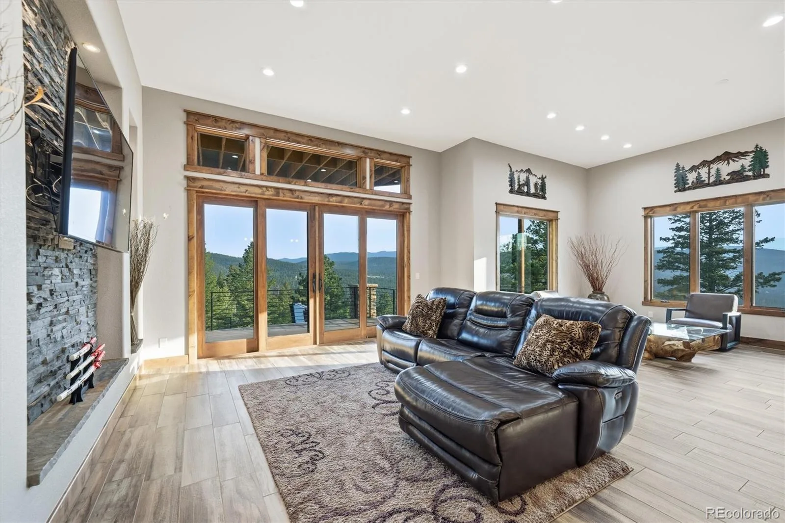 26487 Bell Park Drive Evergreen CO 80439 | MLS #REC5635980 08032026210822 1600 21