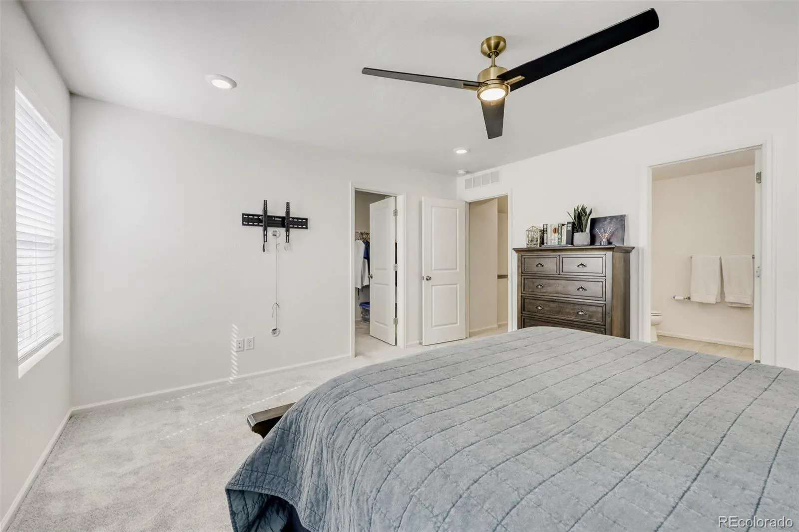 13487 E 110th Drive Commerce City CO 80022 | MLS #REC5640924 03182026221800 1600 17