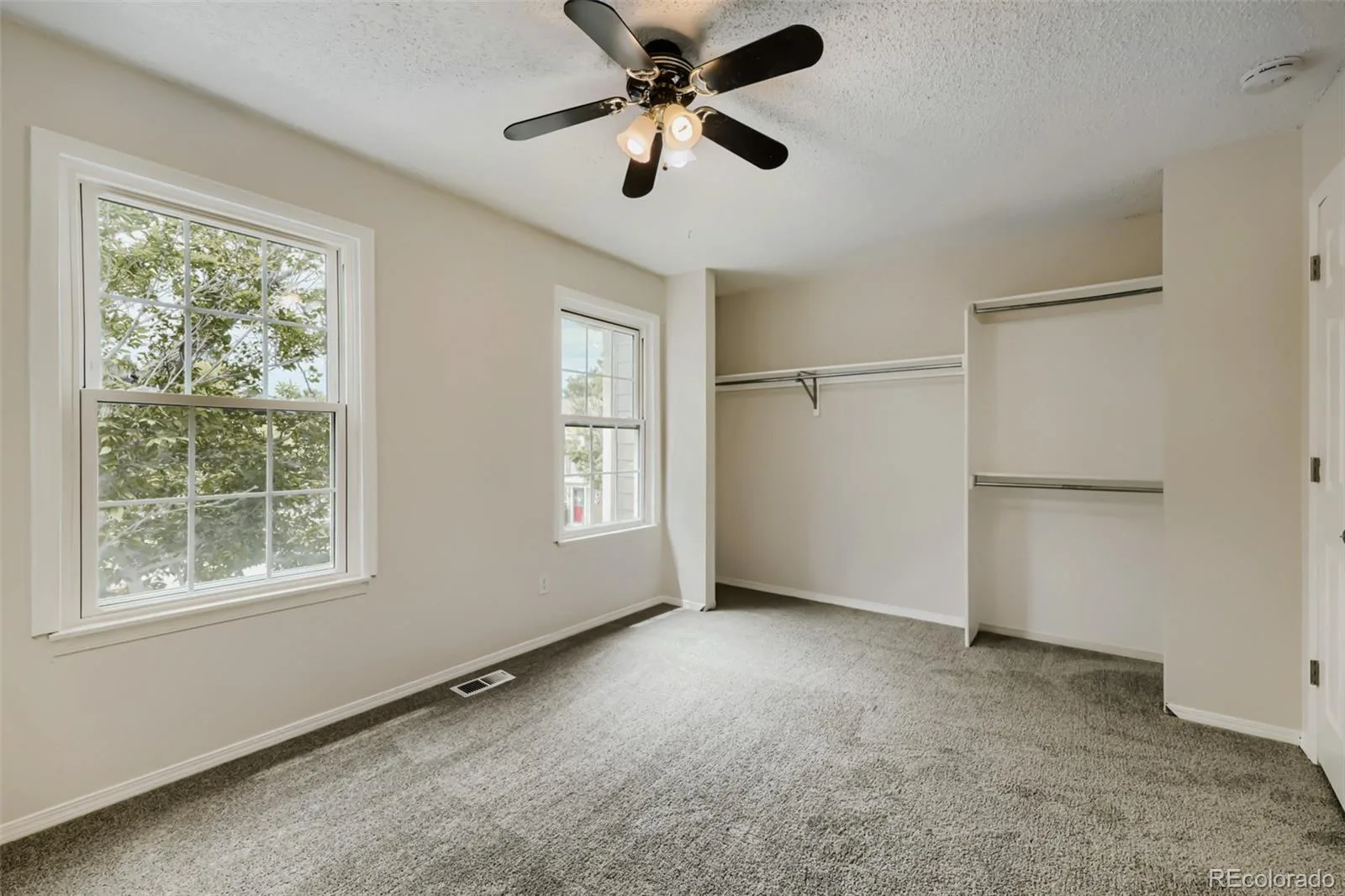 1811 S Quebec Way #205 Denver CO 80231 MLS #REC5641679 06112026204252 1600 12