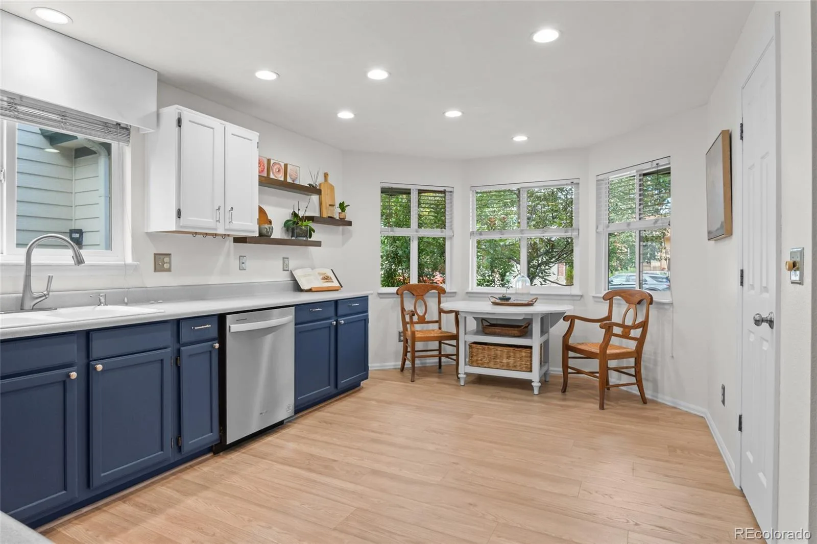 11442 W Parkhill Drive Littleton CO 80127 | MLS #REC5642476 08192026005815 1600 16