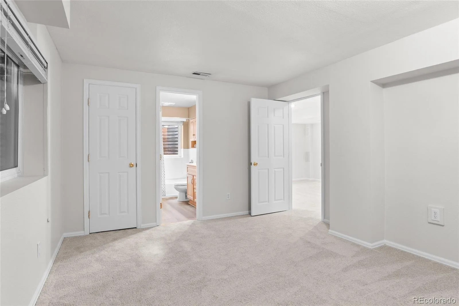 11442 W Parkhill Drive Littleton CO 80127 | MLS #REC5642476 08192026005815 1600 23