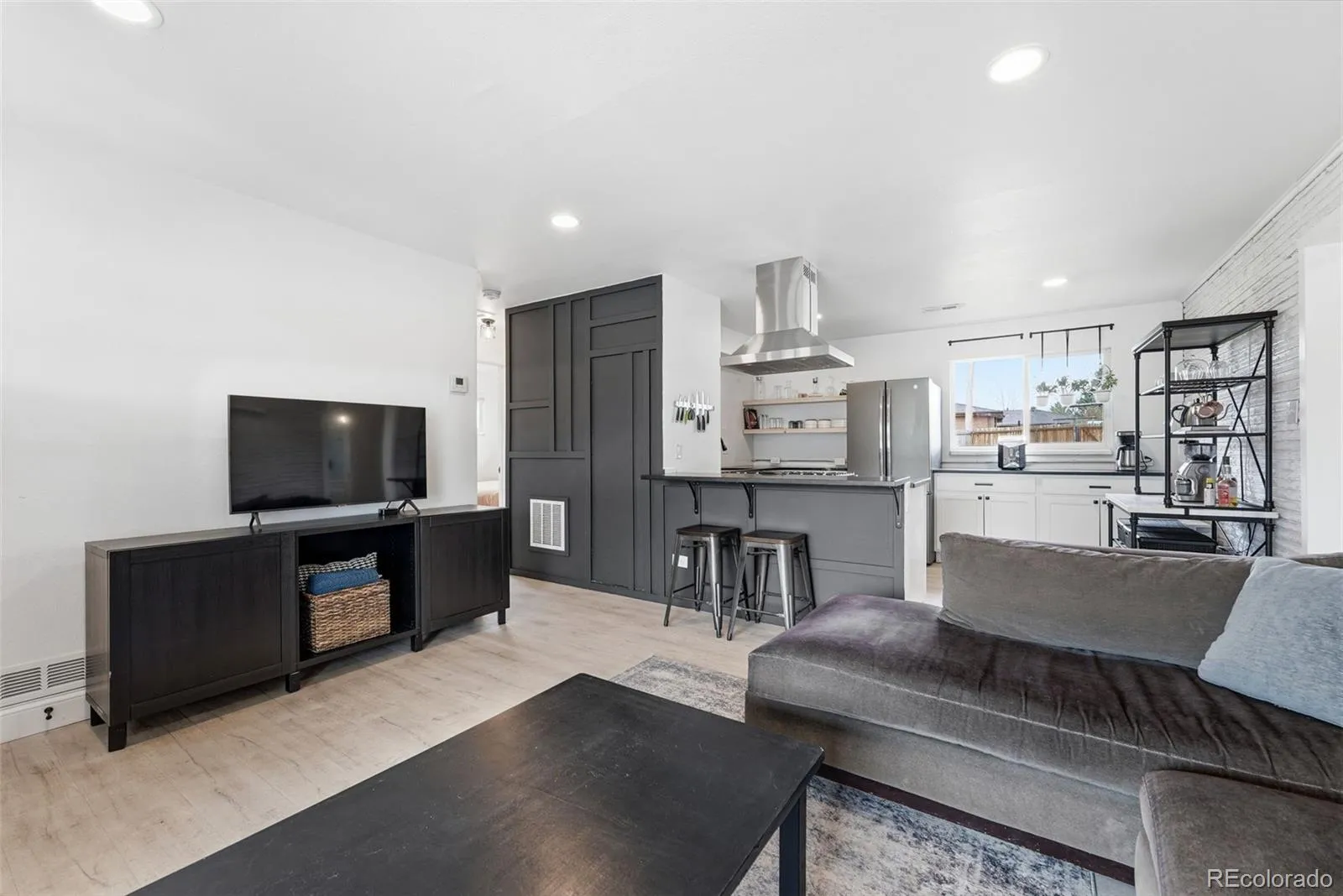 04062026213930 1600 6