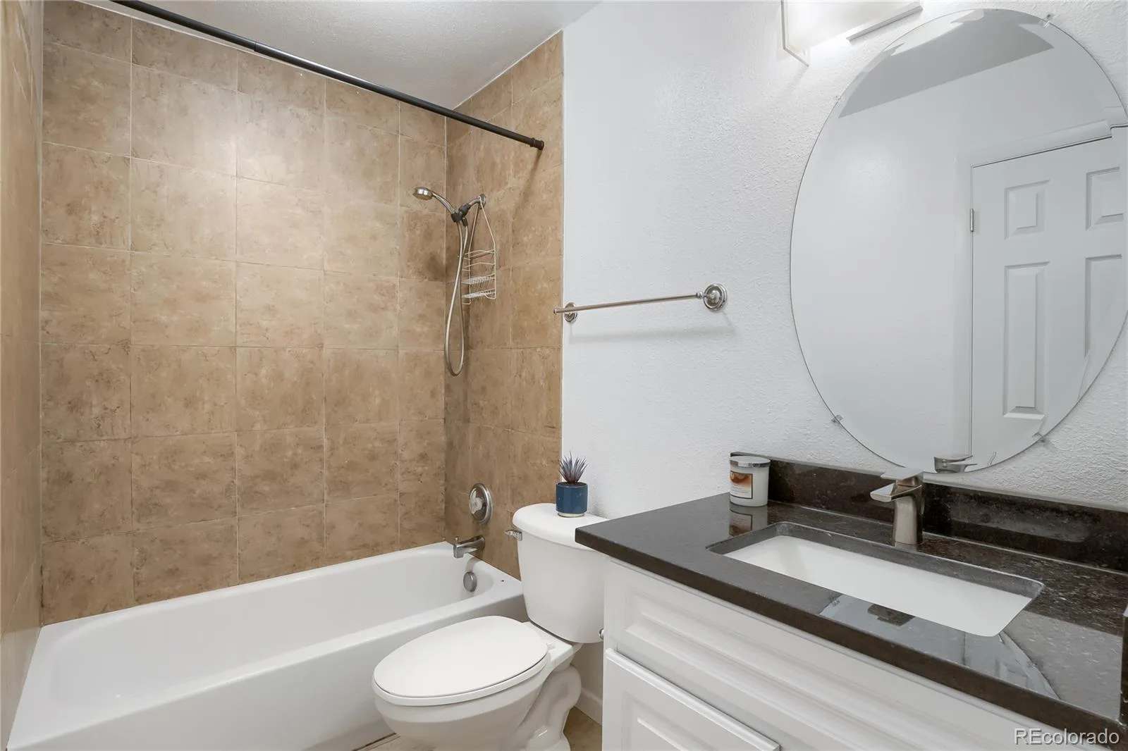 1435 Norfolk Street Aurora CO 80011 | MLS #REC5644183 07102026051826 1600 18