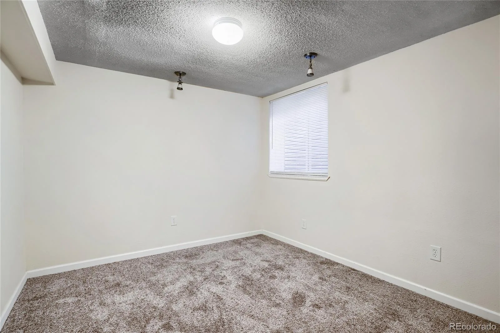 1435 Norfolk Street Aurora CO 80011 | MLS #REC5644183 07102026051826 1600 19
