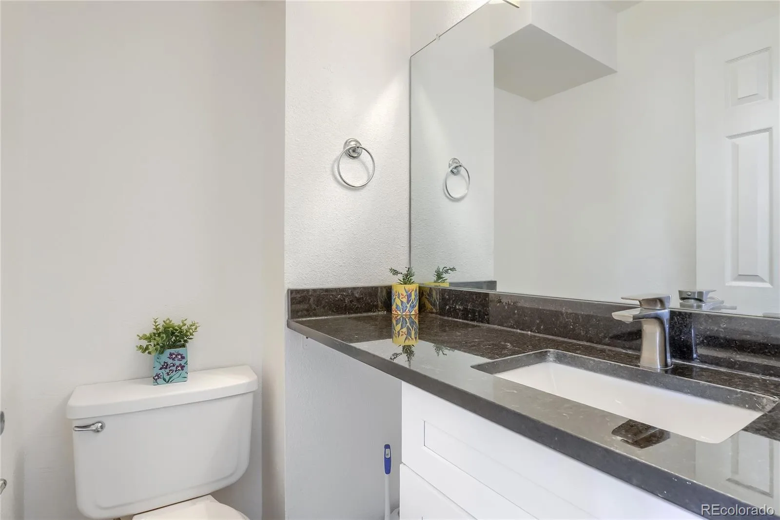 1435 Norfolk Street Aurora CO 80011 | MLS #REC5644183 07102026051826 1600 22