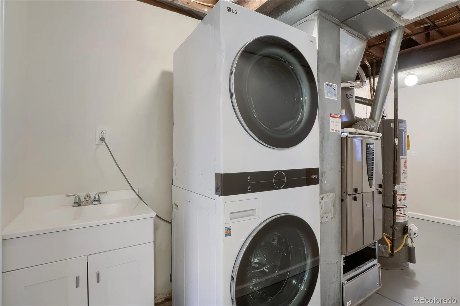 1435 Norfolk Street Aurora CO 80011 | MLS #REC5644183 07102026051826 1600 24