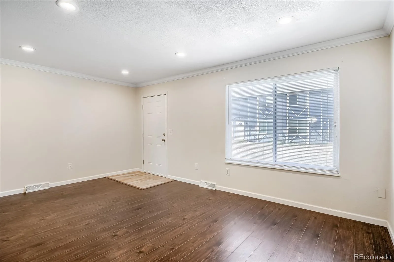 1435 Norfolk Street Aurora CO 80011 | MLS #REC5644183 07102026051826 1600 3