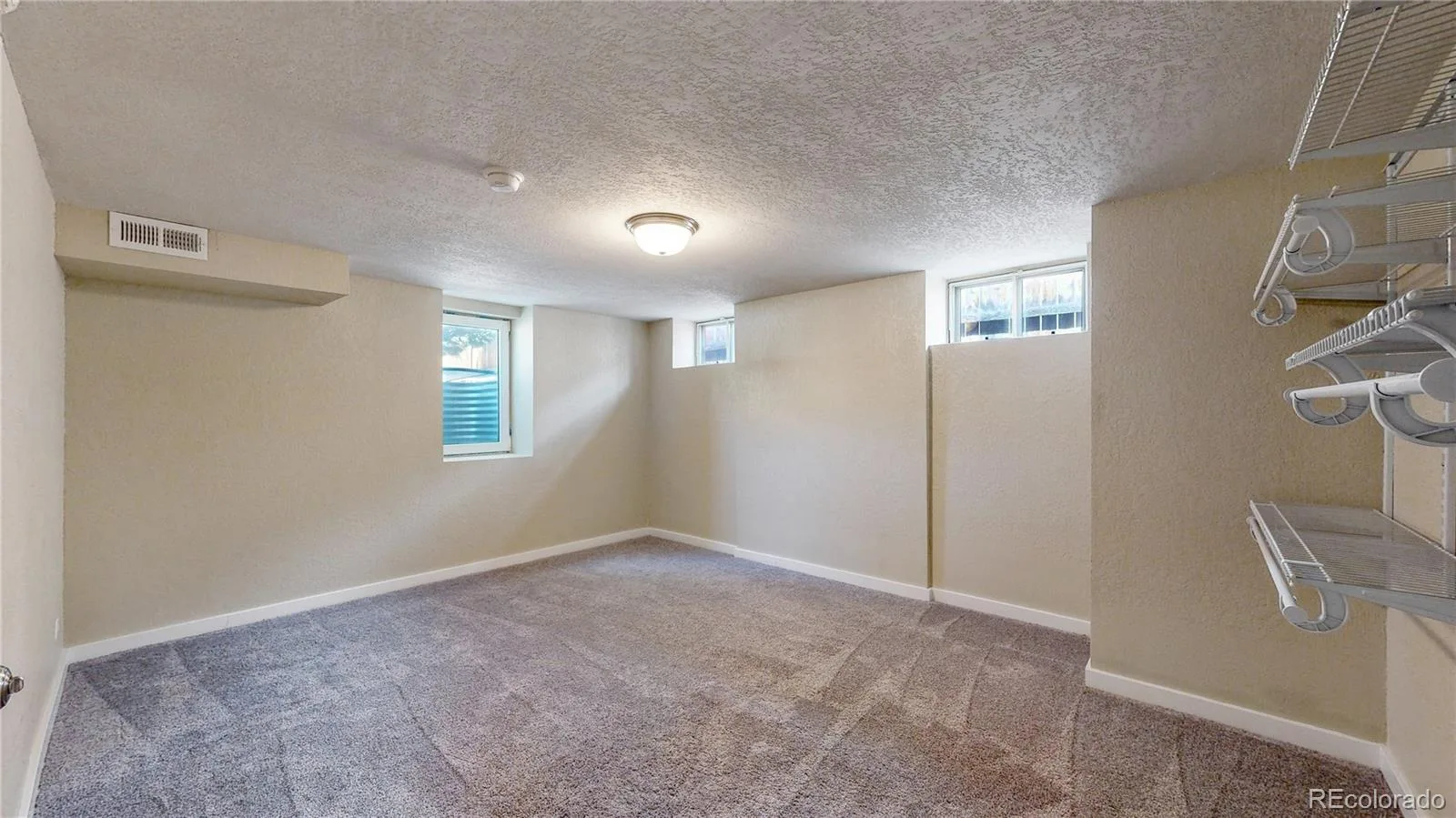 775 Ivanhoe Street Denver CO 80220 MLS #REC5644680 06192026235951 1600 25