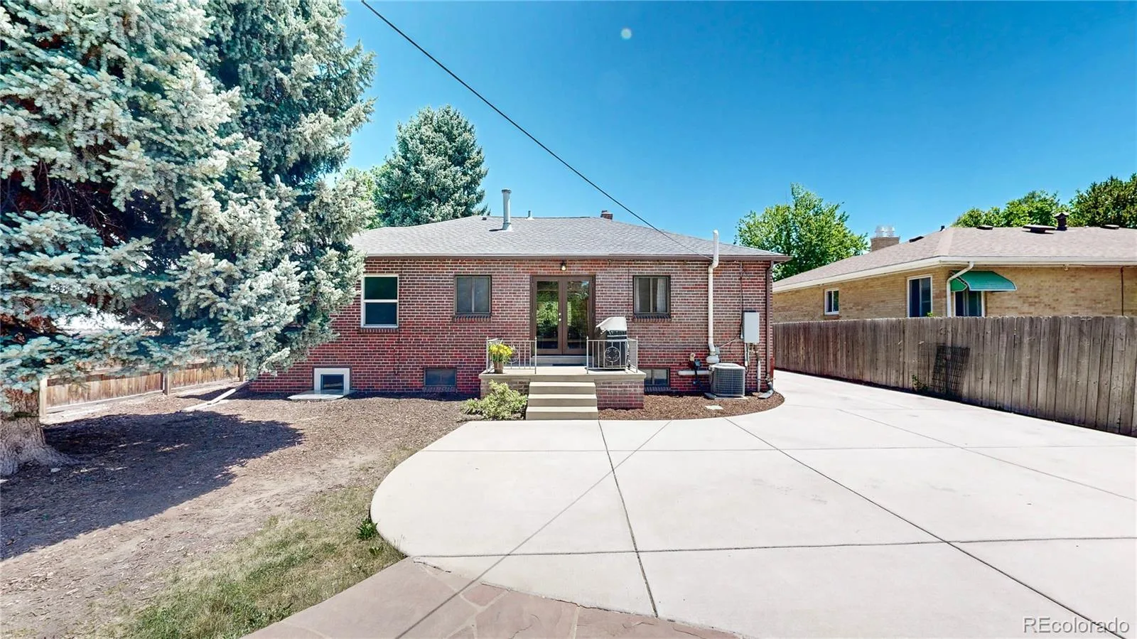 775 Ivanhoe Street Denver CO 80220 MLS #REC5644680 06192026235951 1600 39