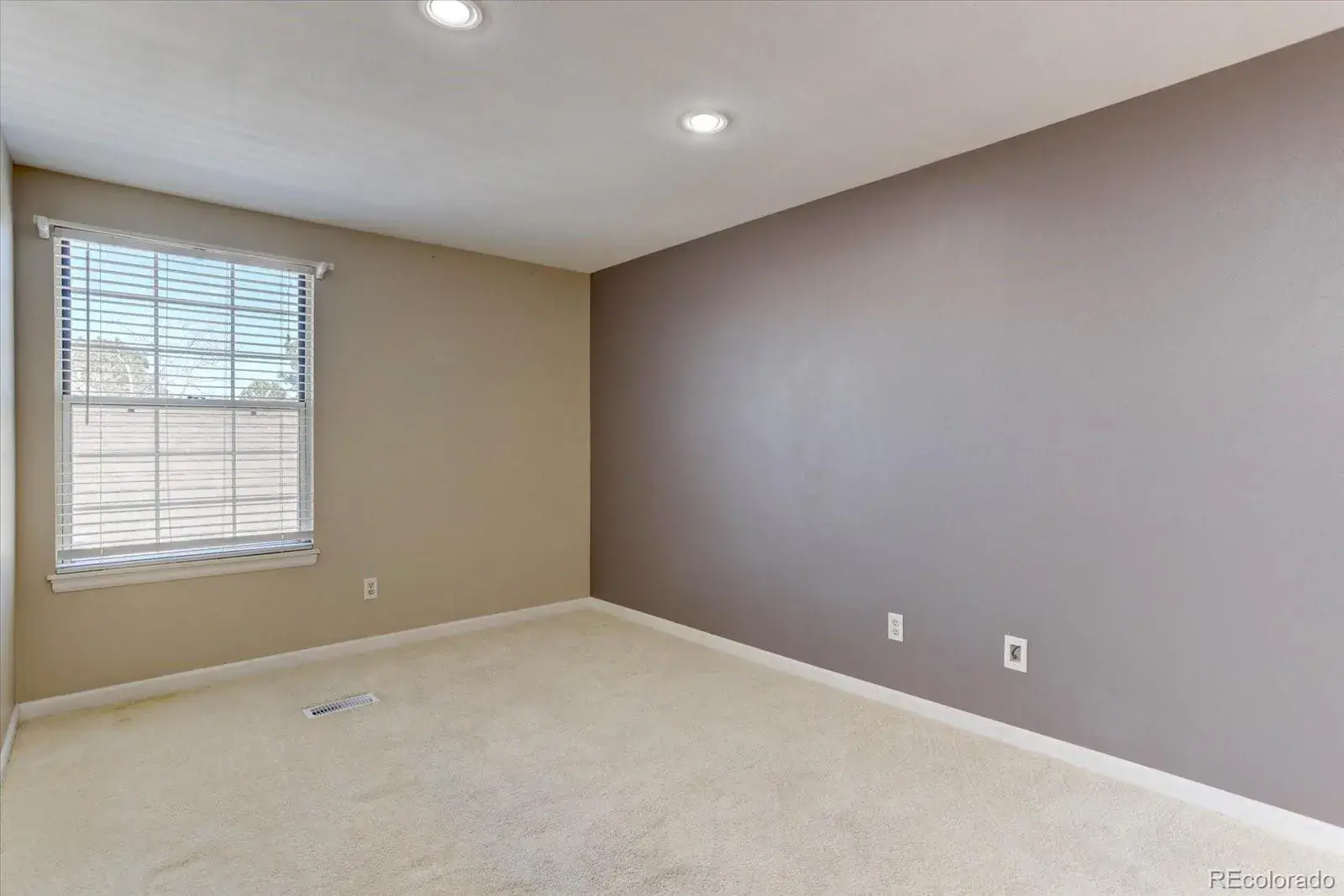 9956 W Progress Place Littleton CO 80123 | MLS #REC5646810 03052026165659 1600 12