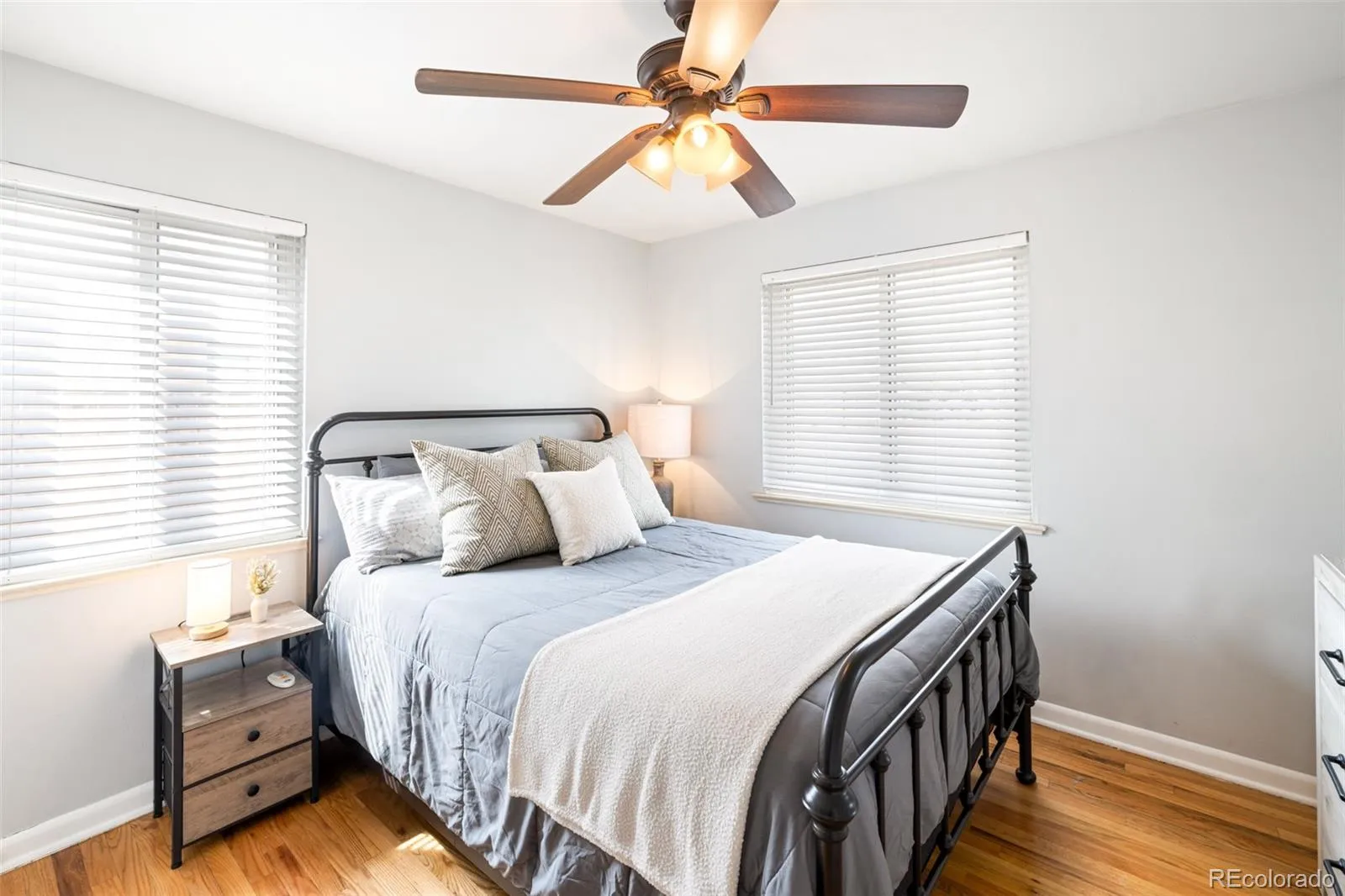 04172026205900 1600 14