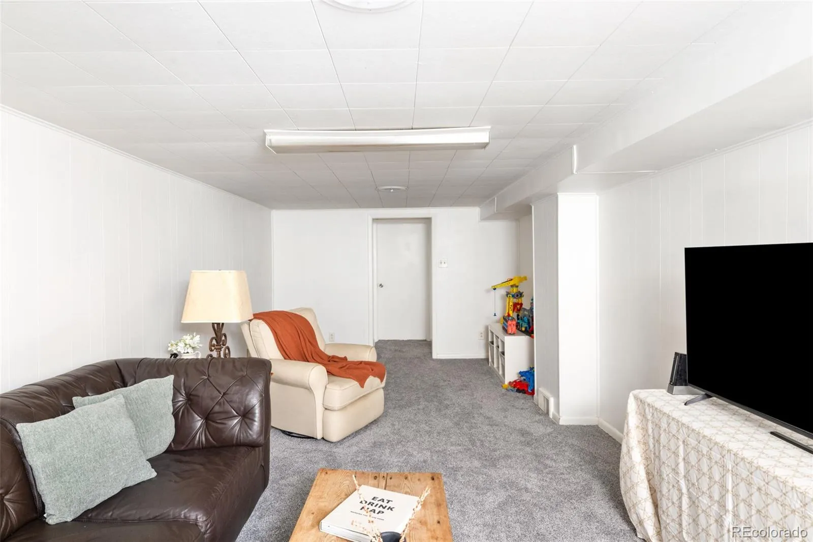 04172026205900 1600 24