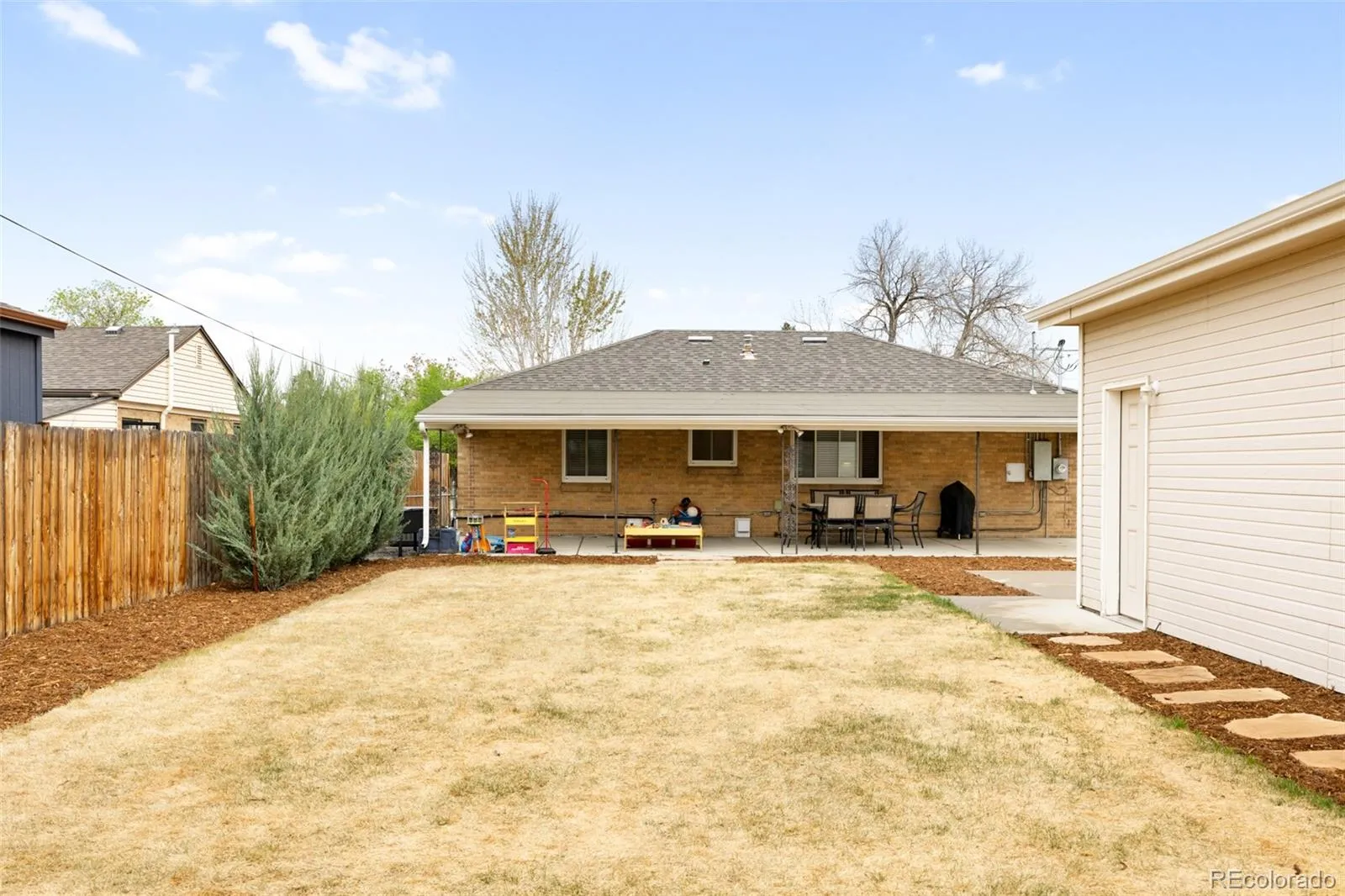 04172026205900 1600 31