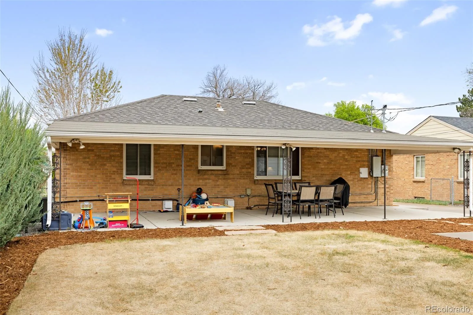 04172026205900 1600 32