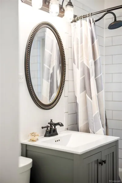 04172026205900 800 20