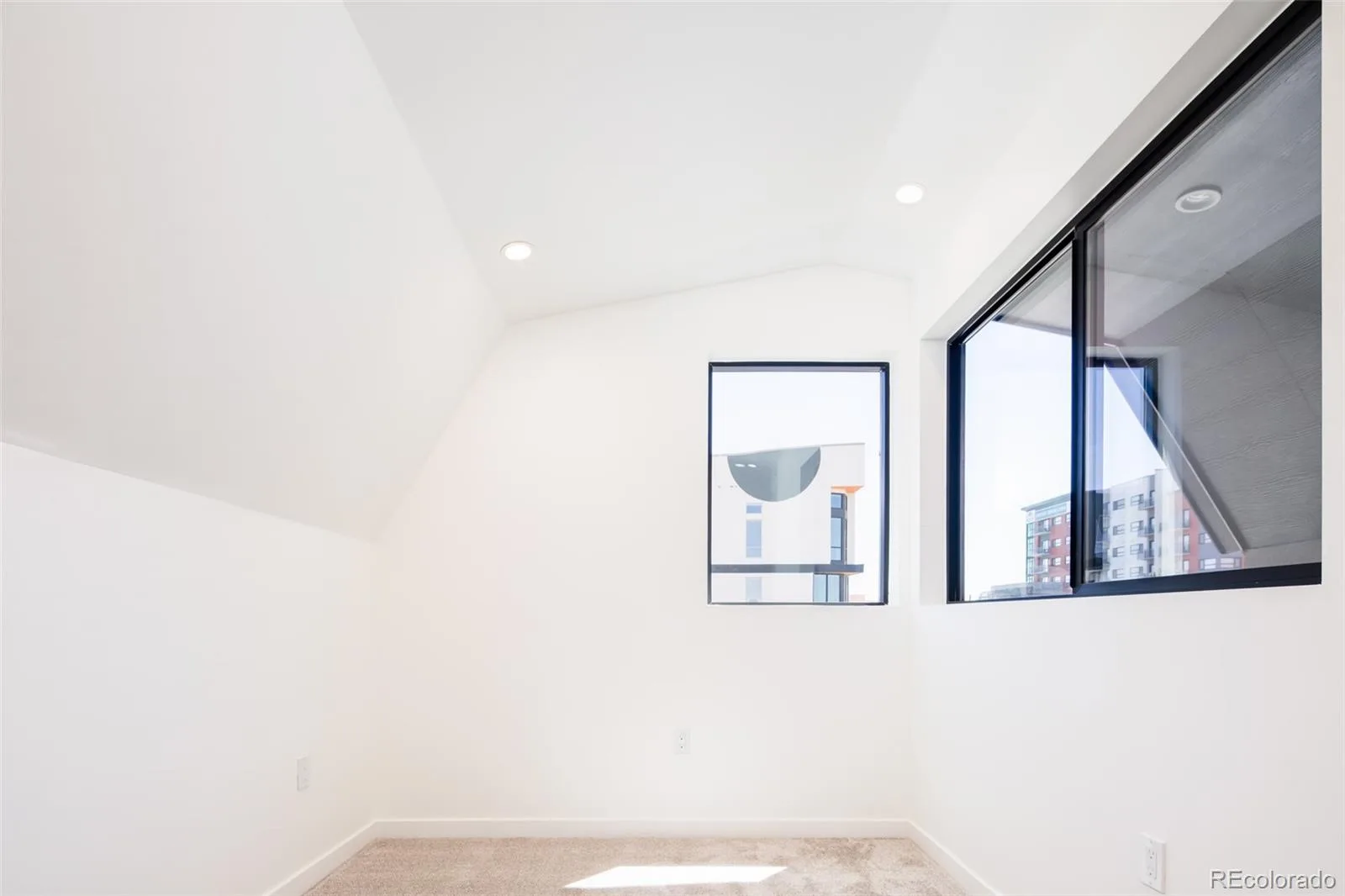 267 S Jackson Street Denver CO 80209 | MLS #REC5653305 08242026204621 1600 18