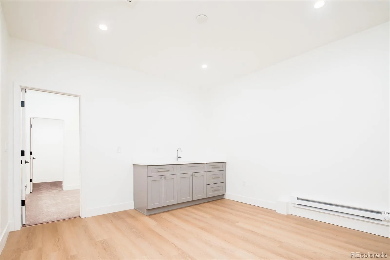 267 S Jackson Street Denver CO 80209 | MLS #REC5653305 08242026204621 1600 25