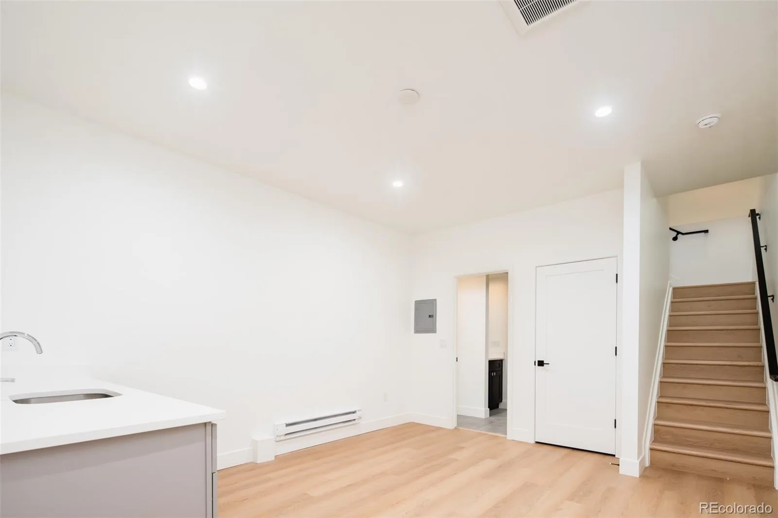 267 S Jackson Street Denver CO 80209 | MLS #REC5653305 08242026204621 1600 27