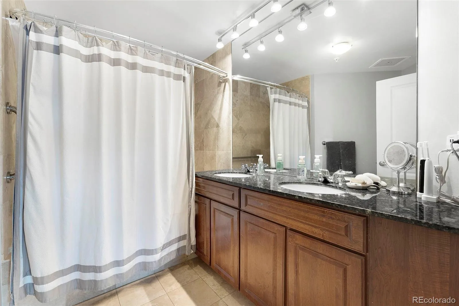 975 N Lincoln Street #7H Denver CO 80203 MLS #REC5654229 05062026230536 1600 16
