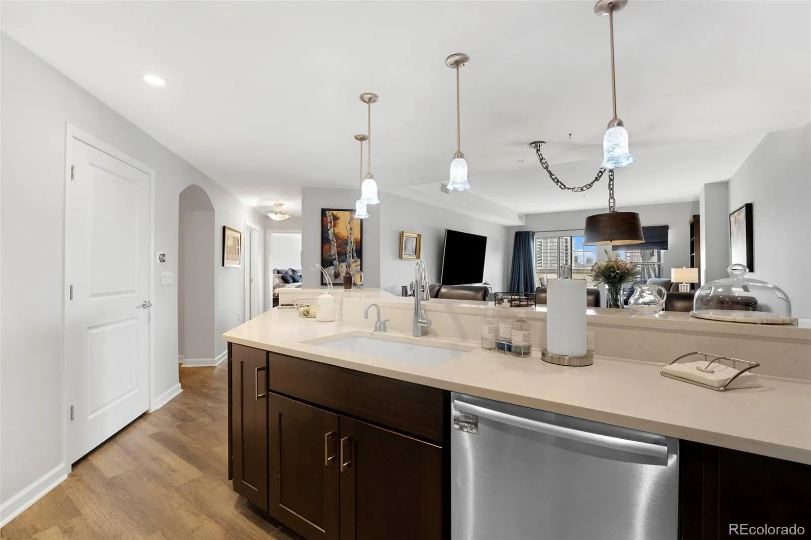 975 N Lincoln Street #7H Denver CO 80203 MLS #REC5654229 05062026230536 1600 6