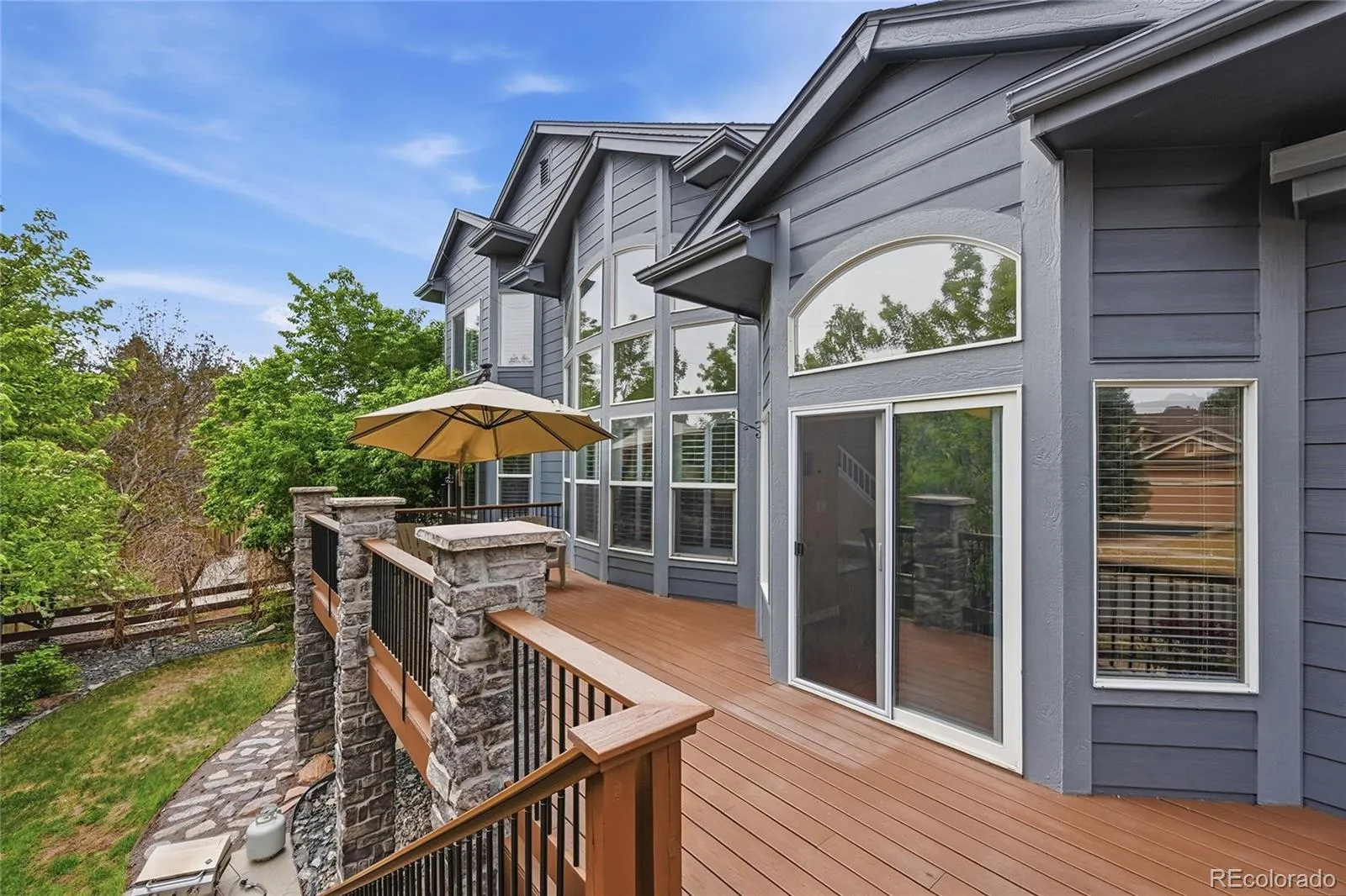 8502 S Miller Court Littleton CO 80127 MLS #REC5659263 05052026045857 1600 48