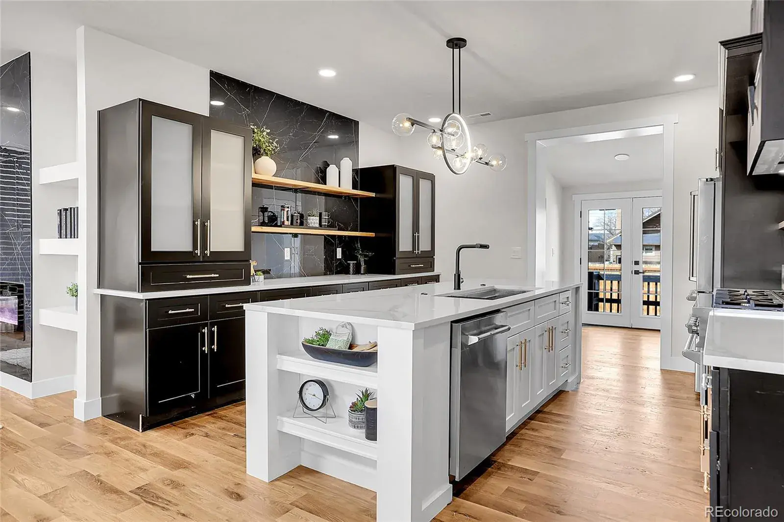 11042025173510 1600 6