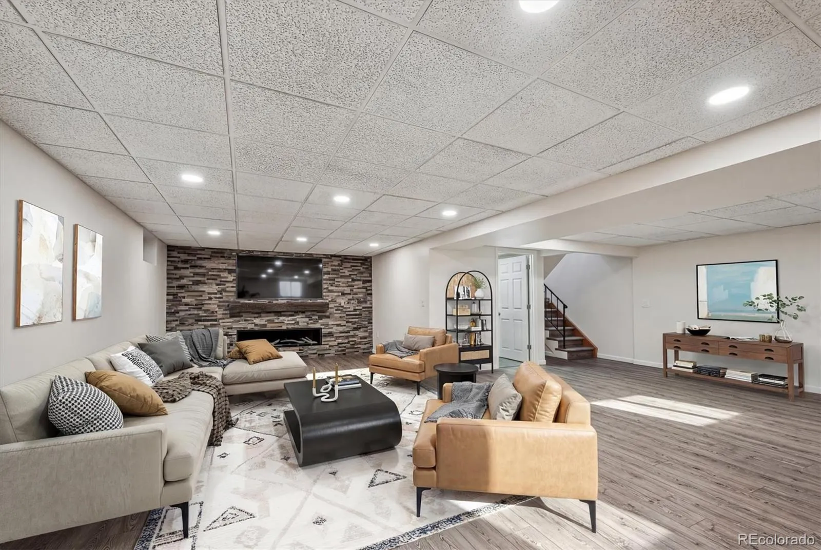 04092026214344 1600 24