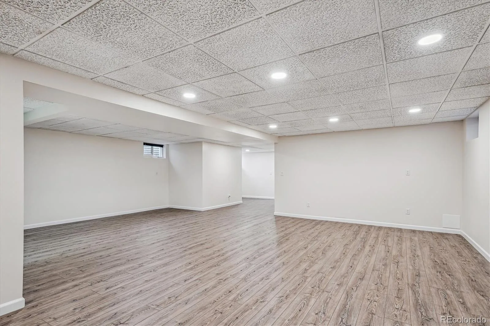 1843 S Pierson Court Lakewood CO 80232 MLS #REC5659689 06082026234513 1600 31