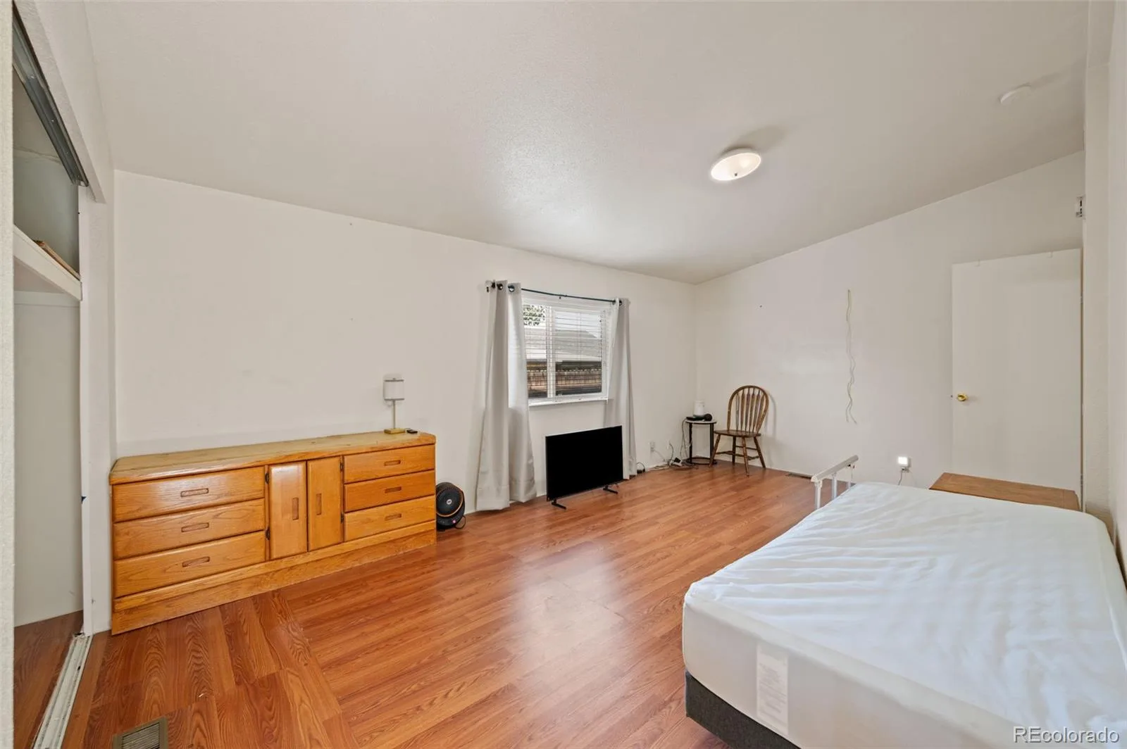2884 W Iliff Avenue Denver CO 80219 | MLS #REC5662009 07152026080647 1600 22