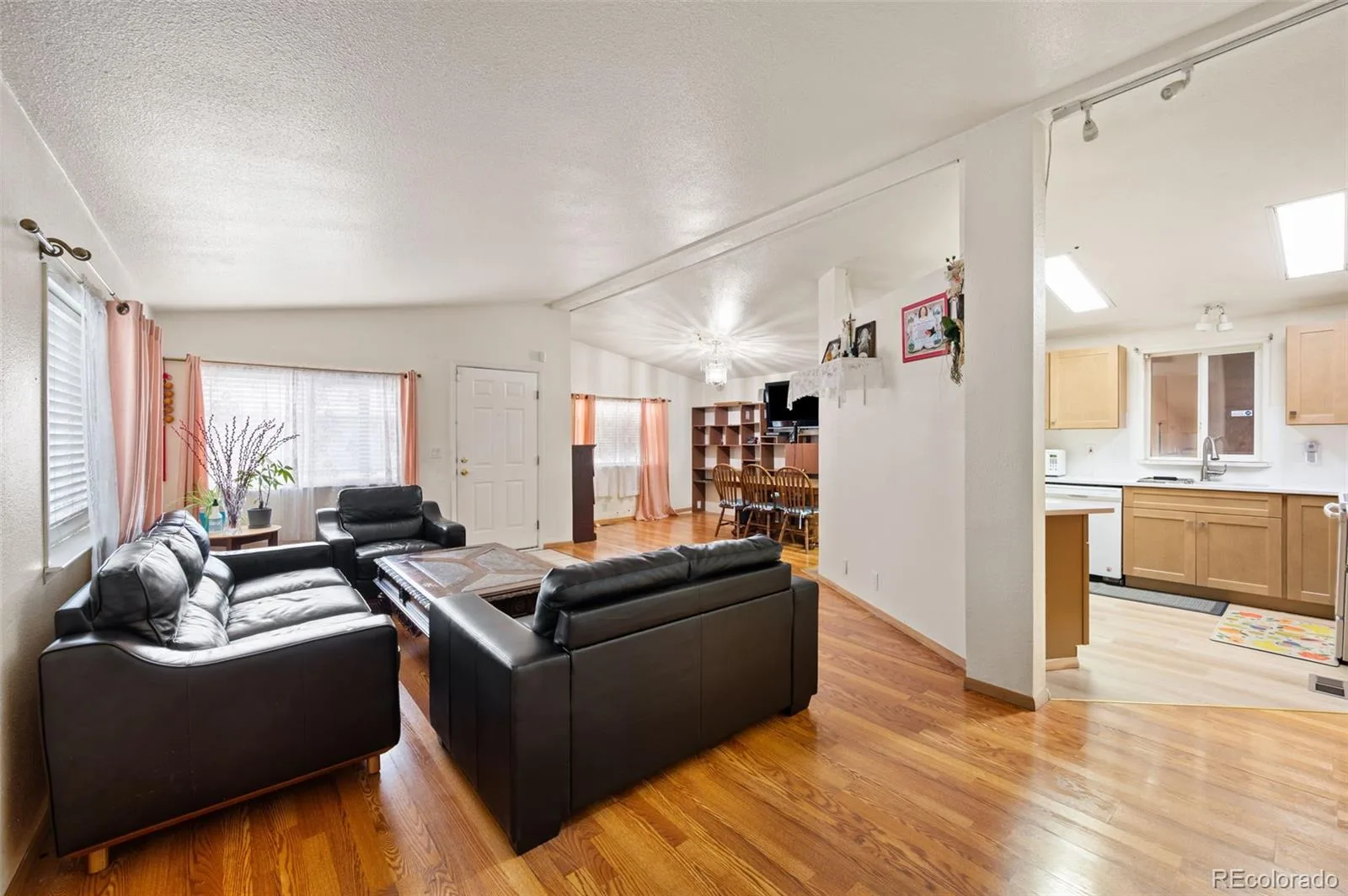 2884 W Iliff Avenue Denver CO 80219 | MLS #REC5662009 07152026080647 1600 8