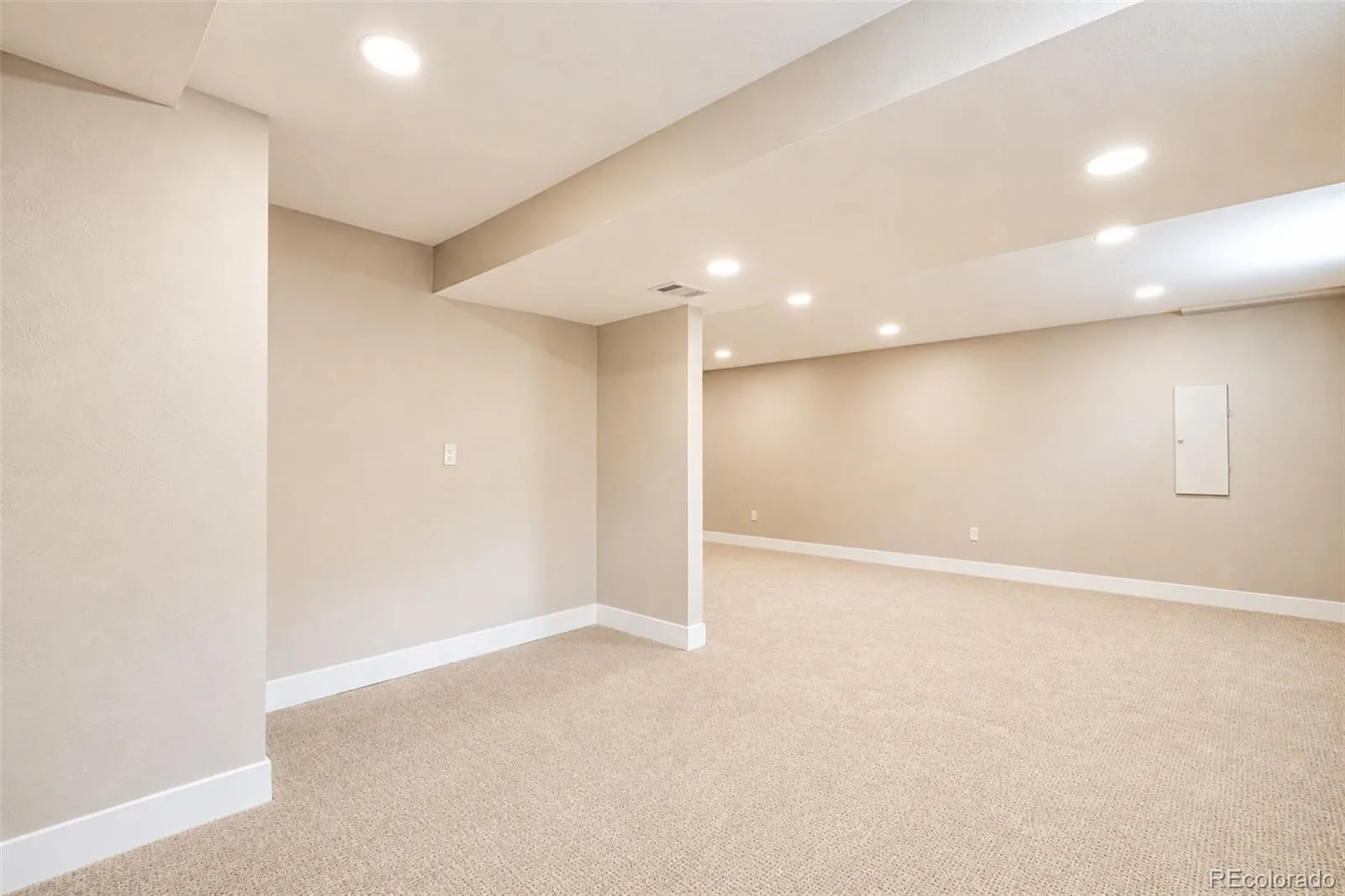 6586 S Cherry Way Centennial CO 80121 MLS #REC5663247 06252026000616 1600 35