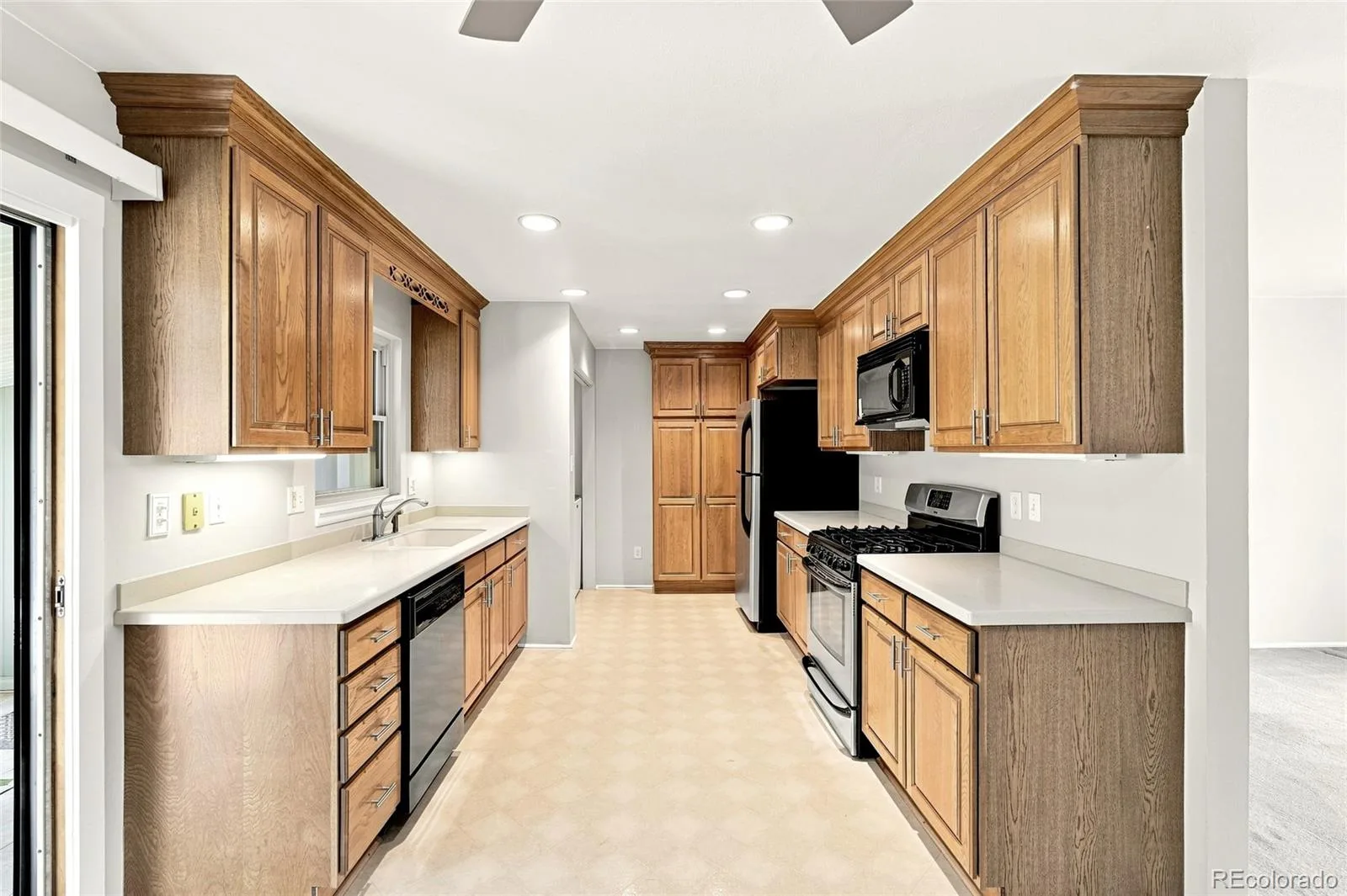 7821 Yates Street Westminster CO 80030 | MLS #REC5665248 08012026162557 1600 8