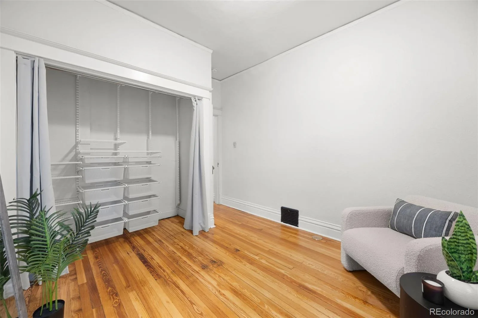257 Cherokee Street Denver CO 80223 MLS #REC5666663 06292026185537 1600 11