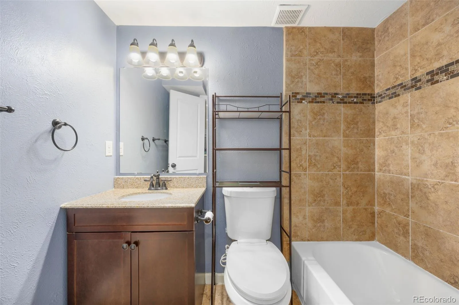 257 Cherokee Street Denver CO 80223 MLS #REC5666663 06292026185537 1600 14