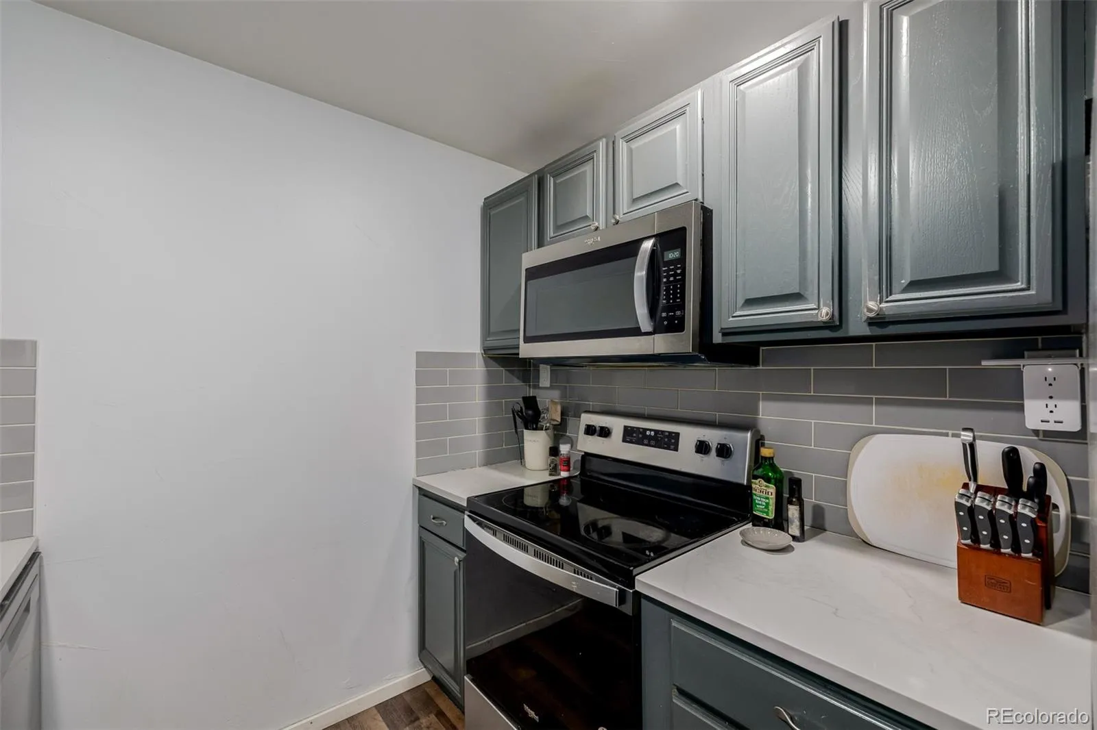 04082026152349 1600 10