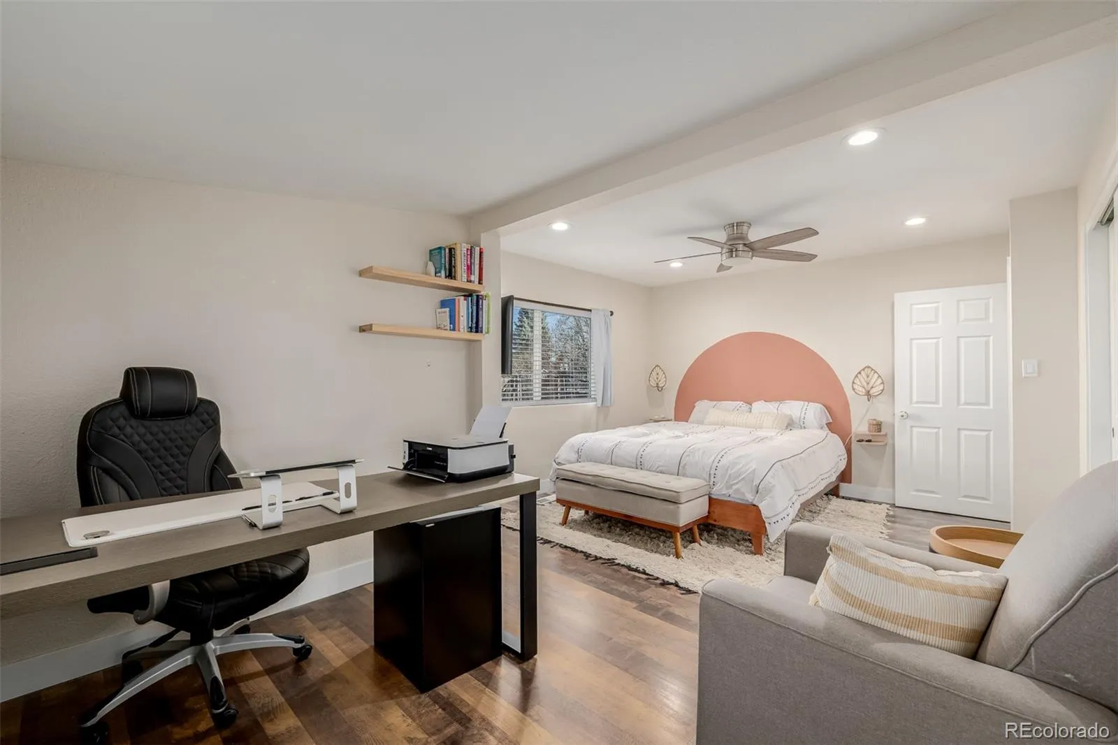 04082026152349 1600 14