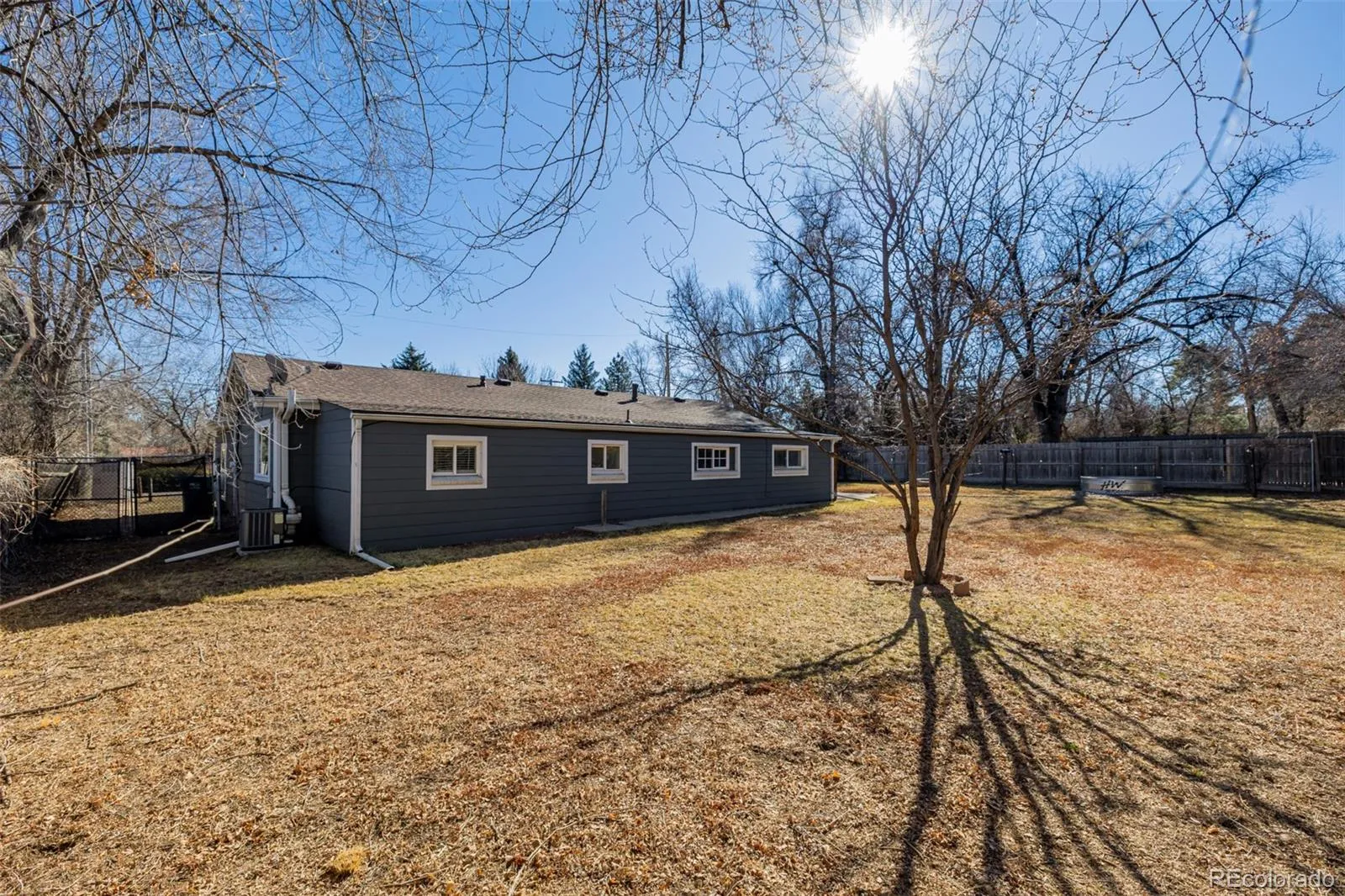 04082026152349 1600 32