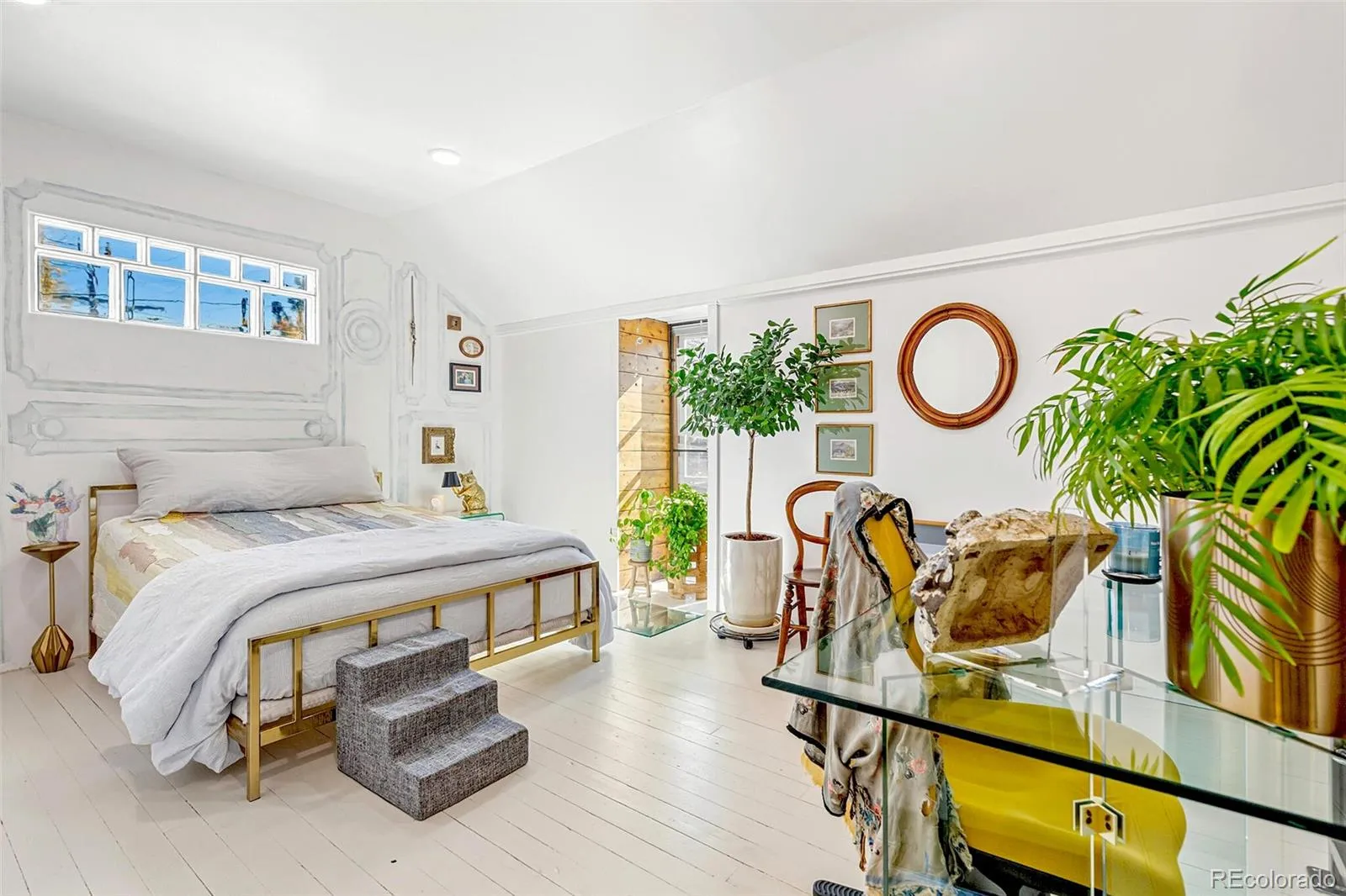 04082026010951 1600 15