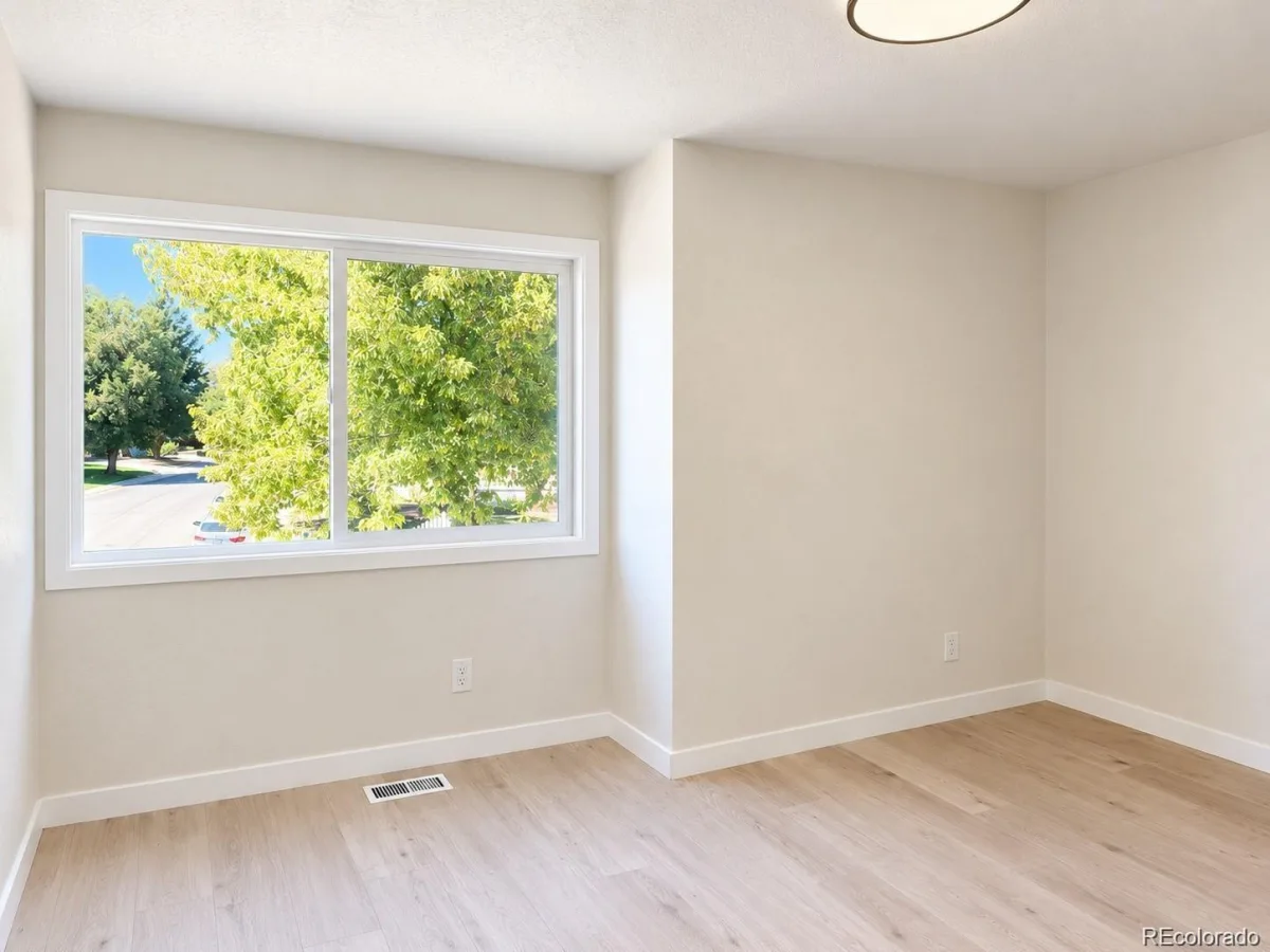 16181 E Mercer Circle Aurora CO 80013 | MLS #REC5671535 10172026155846 1200 17