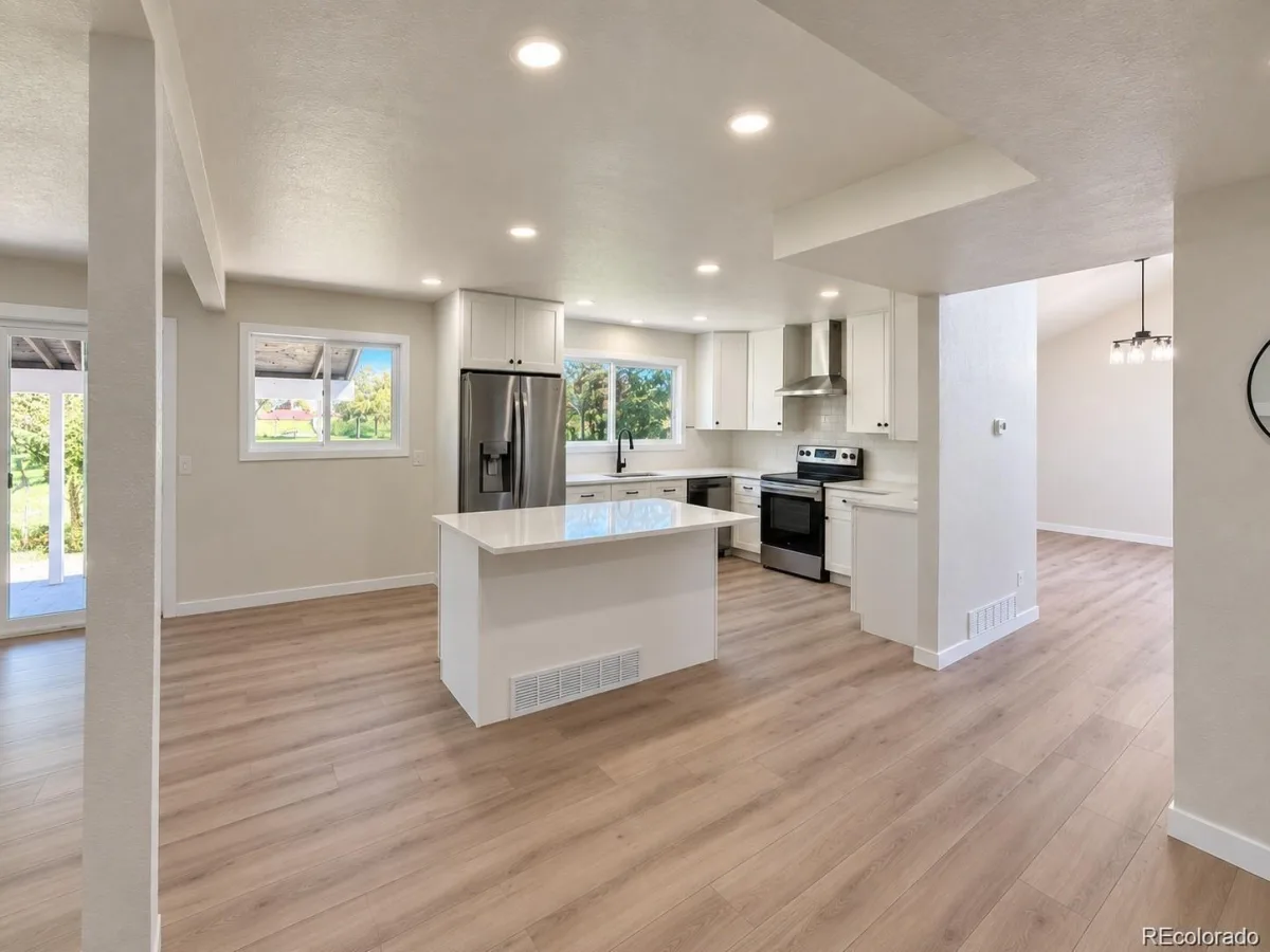 16181 E Mercer Circle Aurora CO 80013 | MLS #REC5671535 10172026155846 1200 8