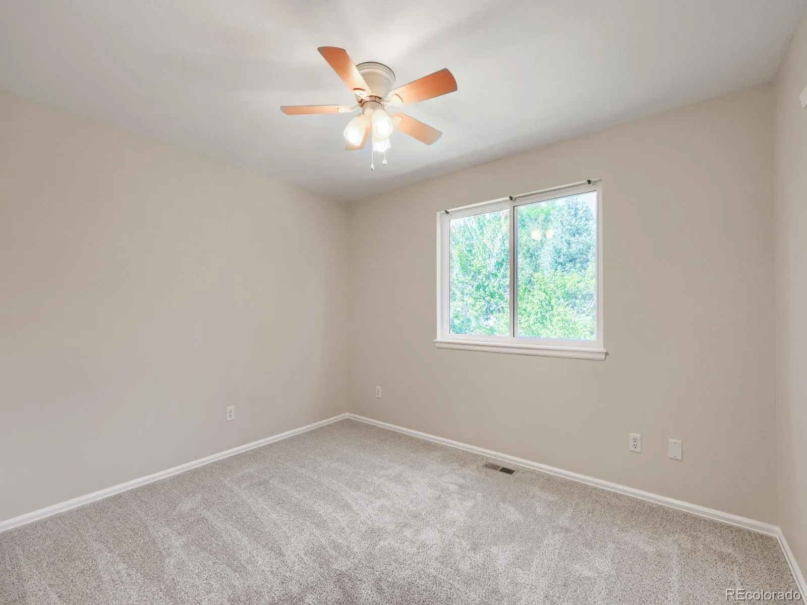 22649 E Ida Circle Aurora CO 80015 | MLS #REC5672063 08262026204104 1600 18