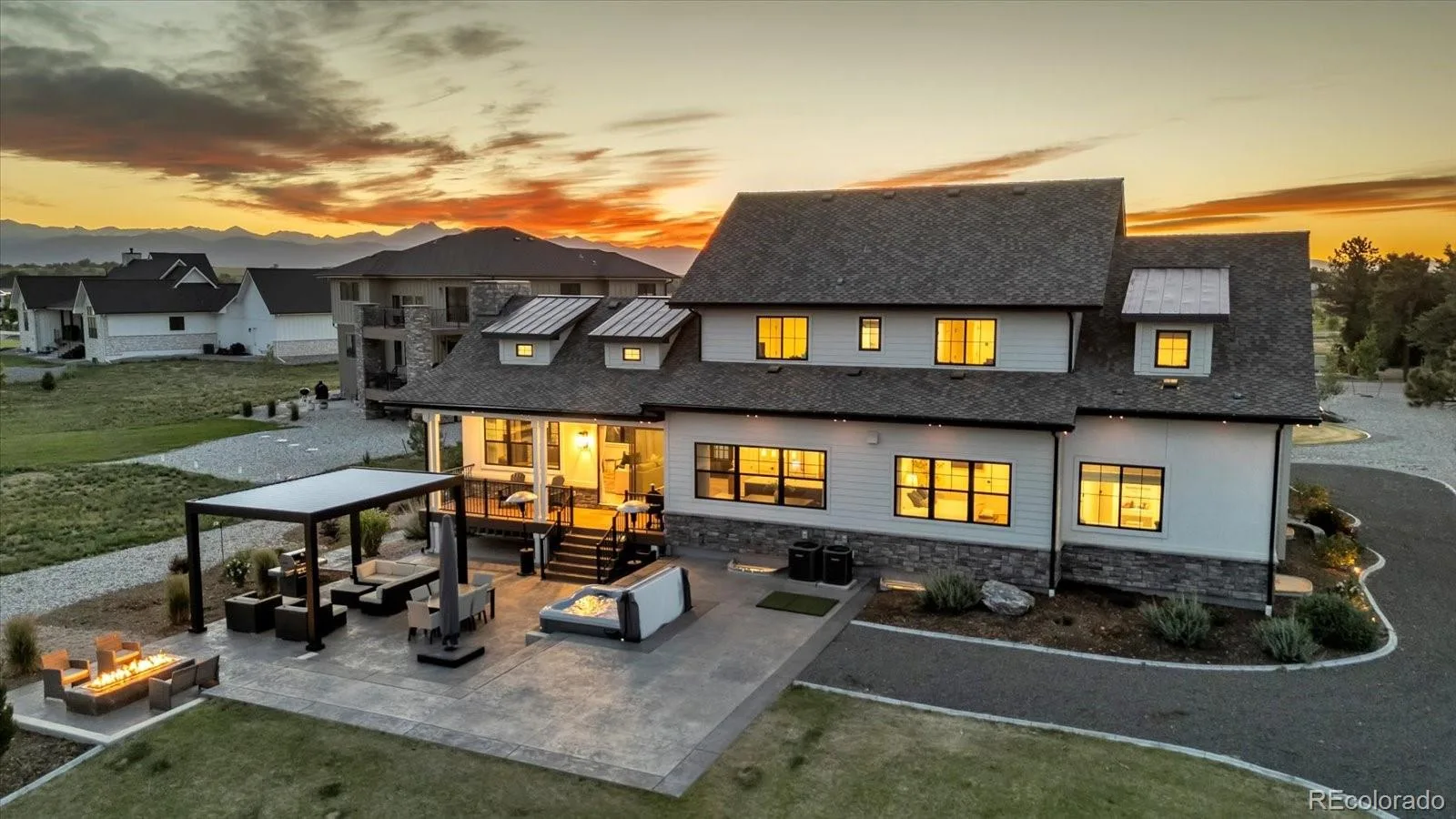 8102 Dreamers Ridge Road Longmont CO 80504 | MLS #REC5674681 08242026153352 1600 3